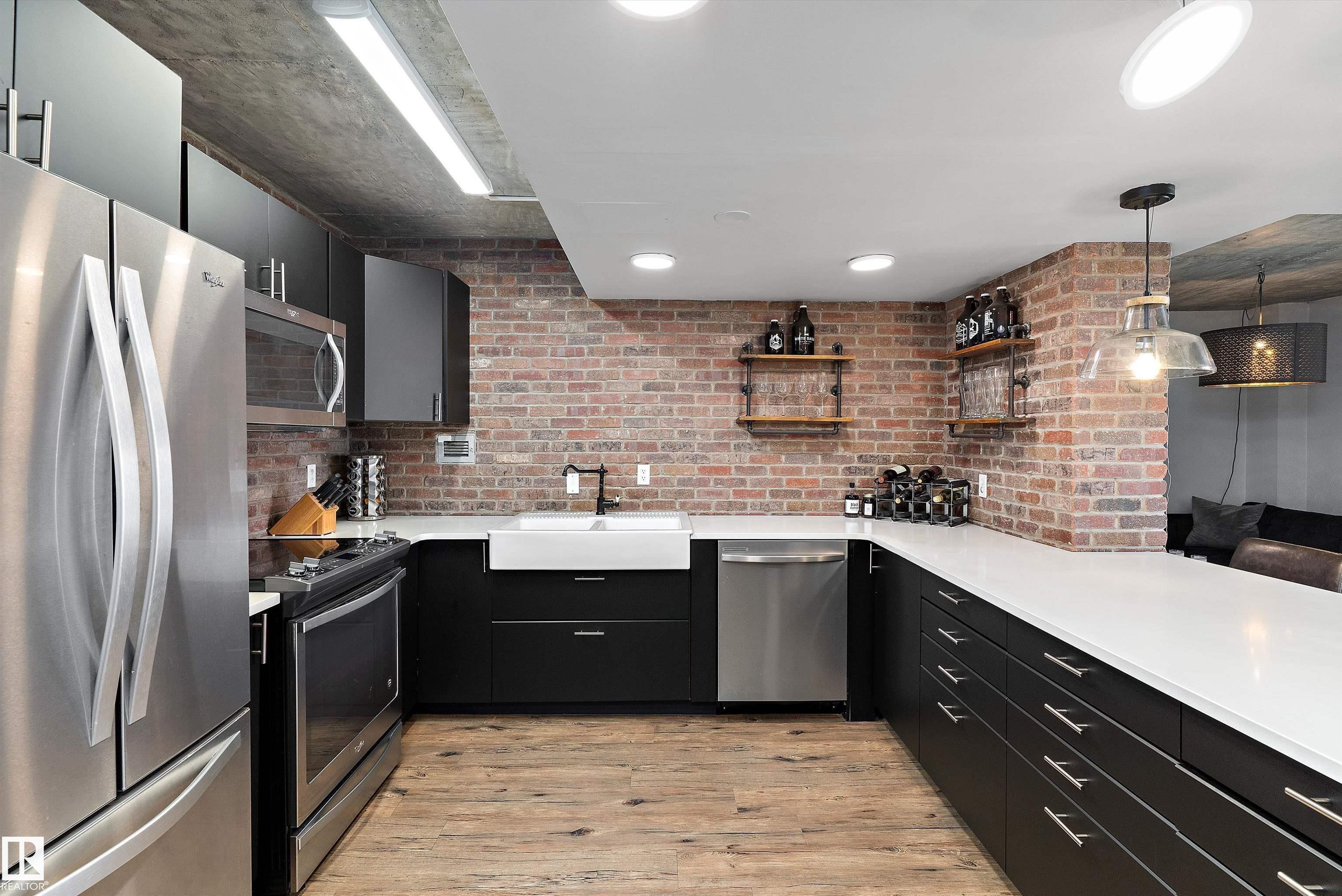 Picture for #905 9940 112 ST NW