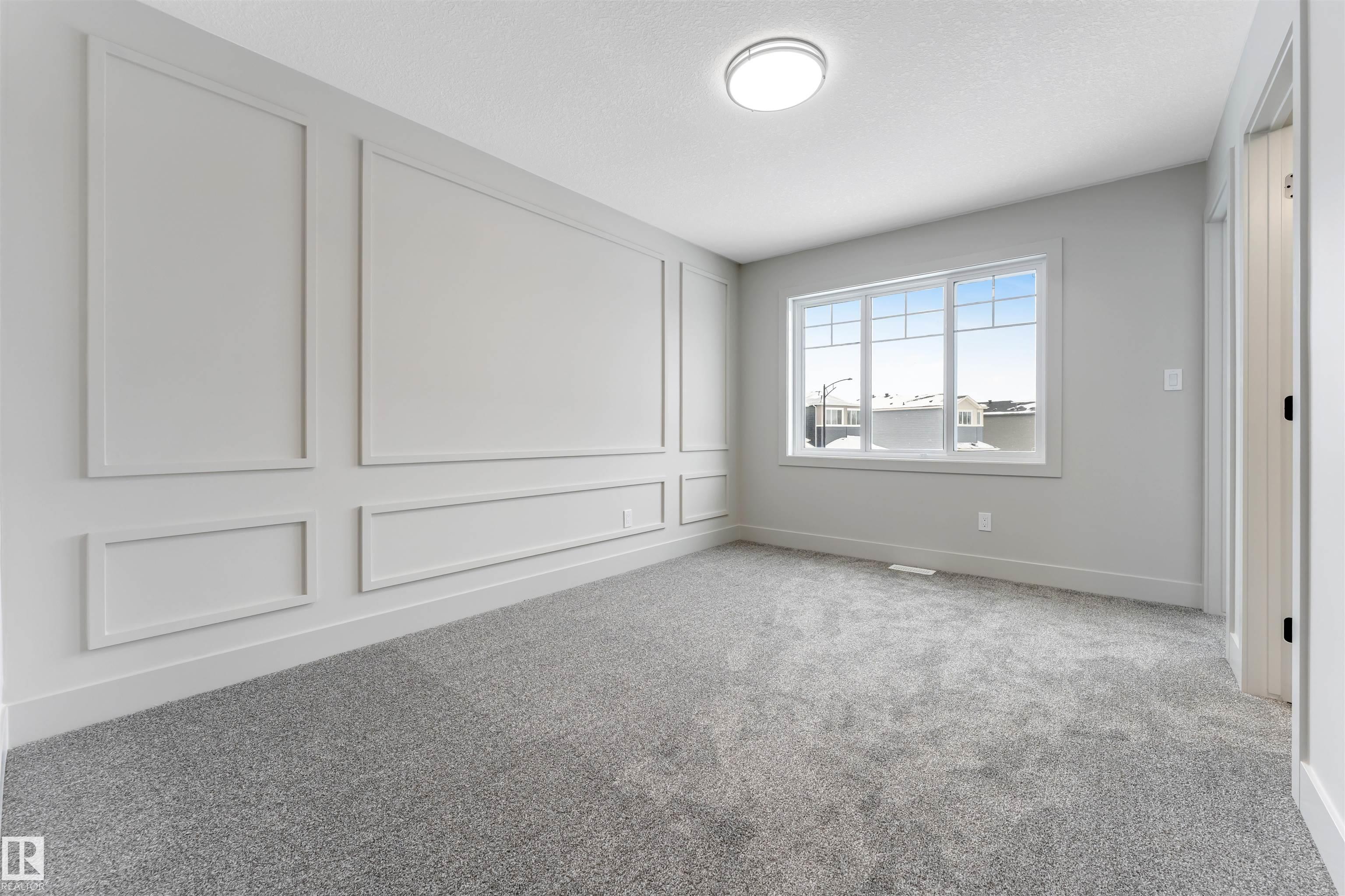 https://zimg.paragon.ice.com/ParagonImages/Property/PM/RAE/225400219/10/0/0/1c337925eeb207e969a229b57bcf4ca2/1/443b31b728f48730e44c5addf331f12a/225400219-EDCE7BC8-5BA1-49E1-92A3-9E5A0231BDF9.JPG