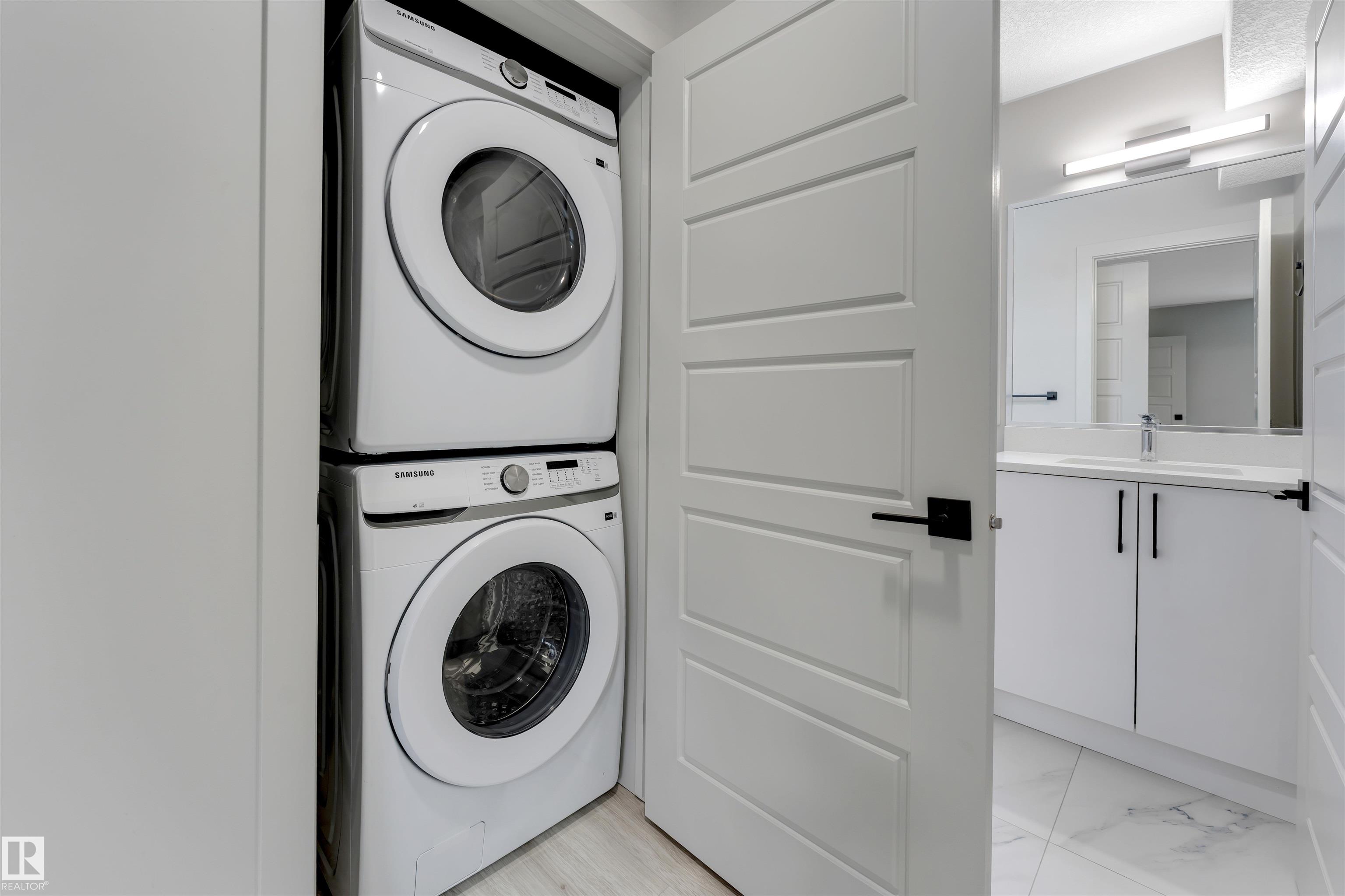 https://zimg.paragon.ice.com/ParagonImages/Property/PM/RAE/225400219/16/0/0/c4cef4da2fda7d7ef9a43a3a95cb9ede/1/443b31b728f48730e44c5addf331f12a/225400219-EE07B6AB-62DD-414C-8785-87C1042269AB.JPG