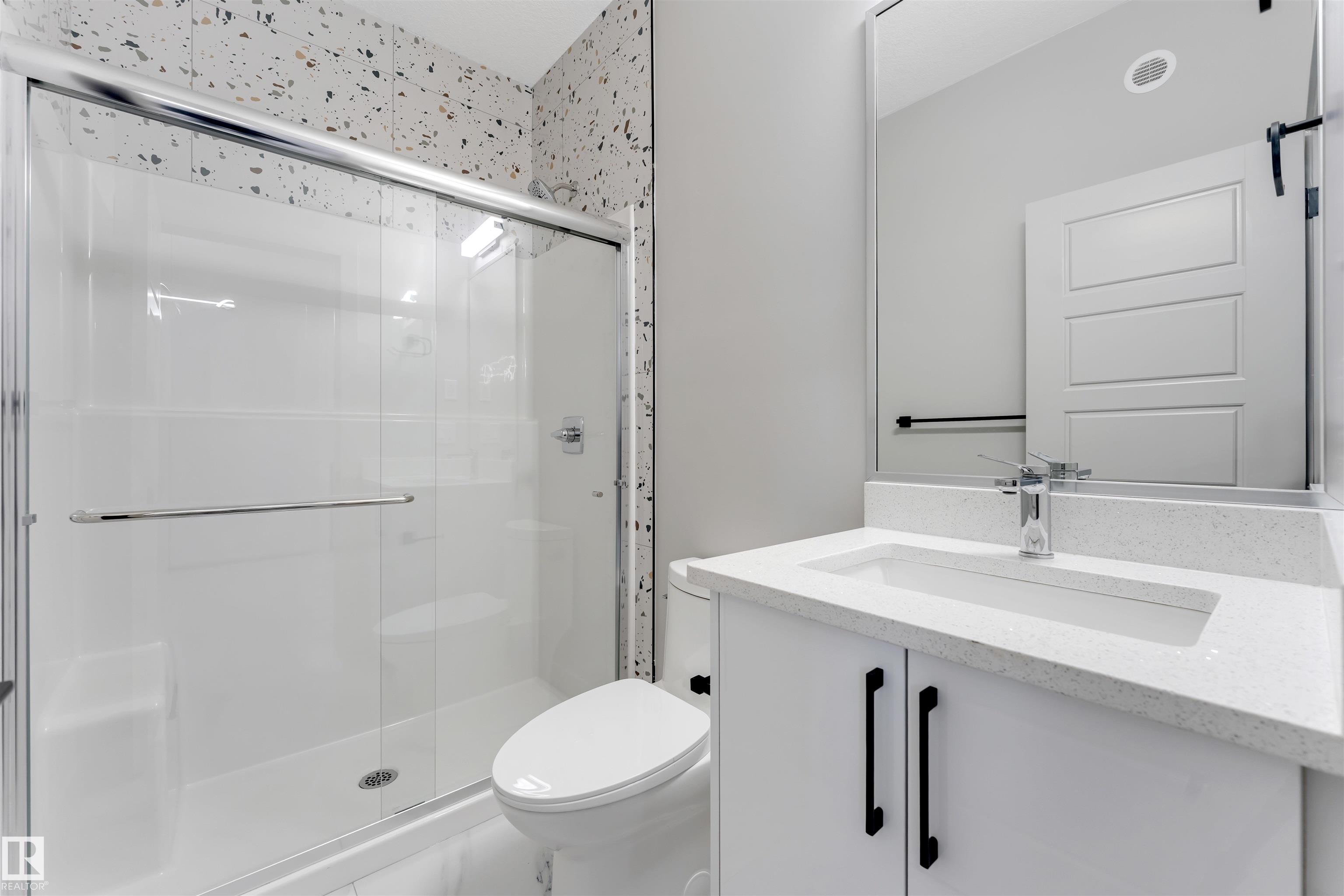 https://zimg.paragon.ice.com/ParagonImages/Property/PM/RAE/225400219/19/0/0/fa434232832255e6d043cfa207e5aaeb/1/443b31b728f48730e44c5addf331f12a/225400219-2179C881-752E-4691-96D5-CAE627104460.JPG