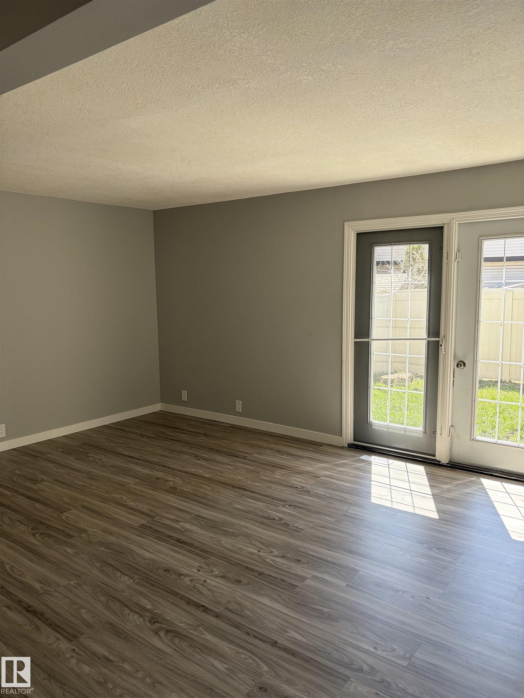 Picture for 14075 30 ST E NW