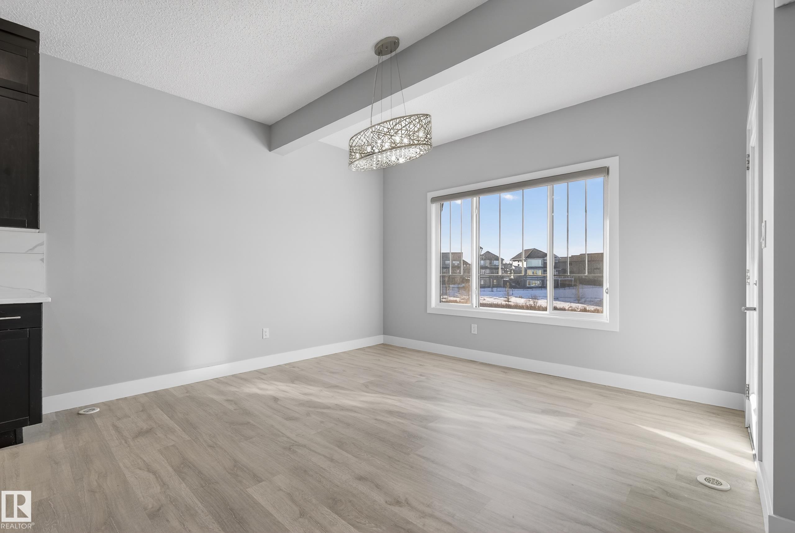 Photo 19 at 1523 Darby Bay SW, Desrochers Area, Edmonton