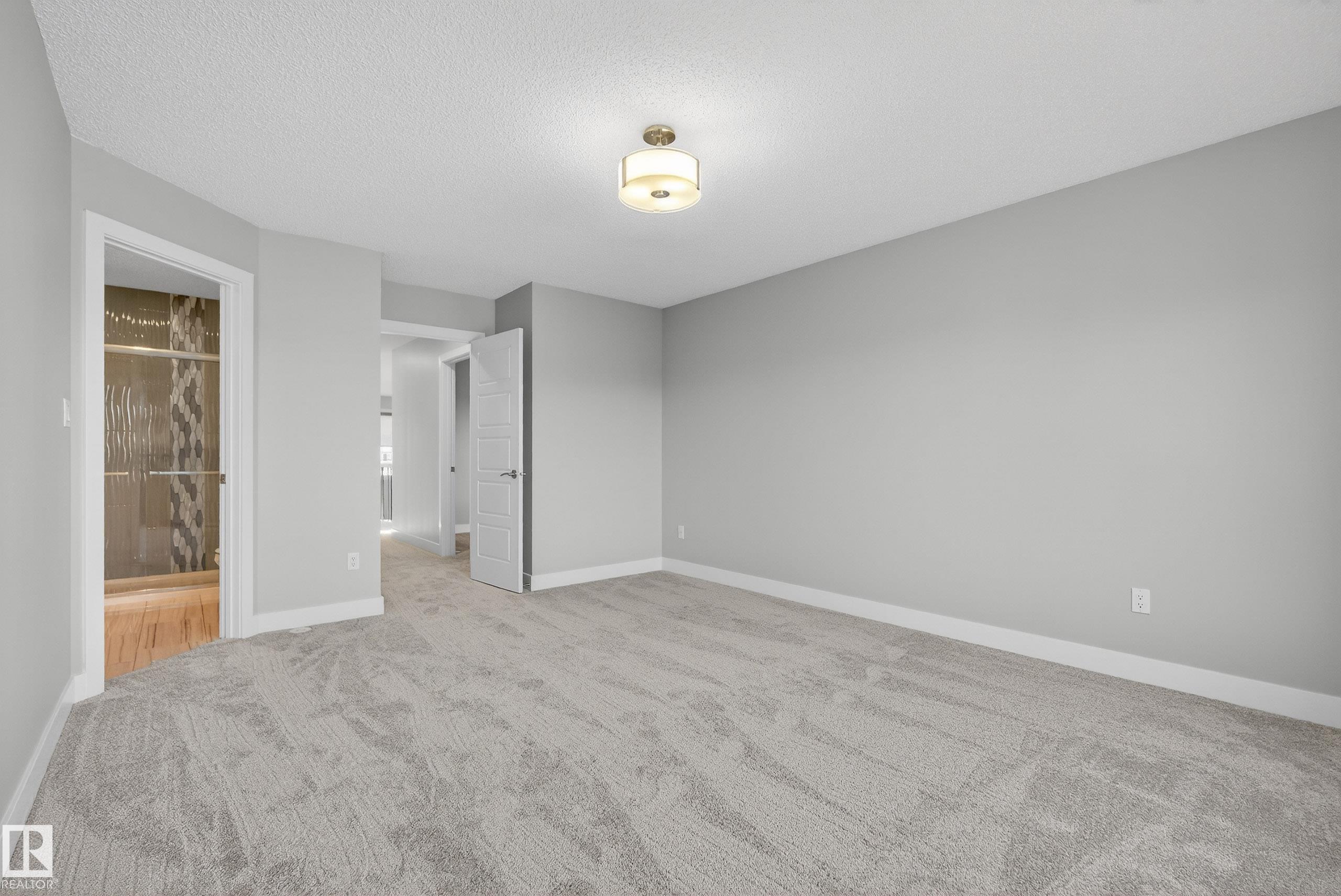 https://zimg.paragon.ice.com/ParagonImages/Property/PM/RAE/225400235/31/0/0/3c2e014ed777f5ee6ccb2cf7dddaf2b0/1/748bd295601574fe3f0bb6c900a6e1e0/225400235-F36F7DD0-05CD-4229-98F4-890269237A01.JPG