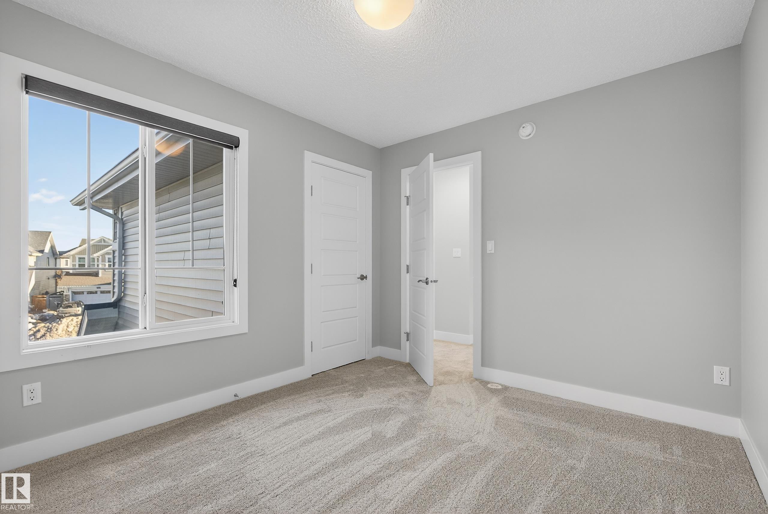 https://zimg.paragon.ice.com/ParagonImages/Property/PM/RAE/225400235/43/0/0/26aa827f82235b47932e7cbd8c58d156/1/748bd295601574fe3f0bb6c900a6e1e0/225400235-5DEBE8F6-A69A-442D-A26E-6DFD7D6E706B.JPG