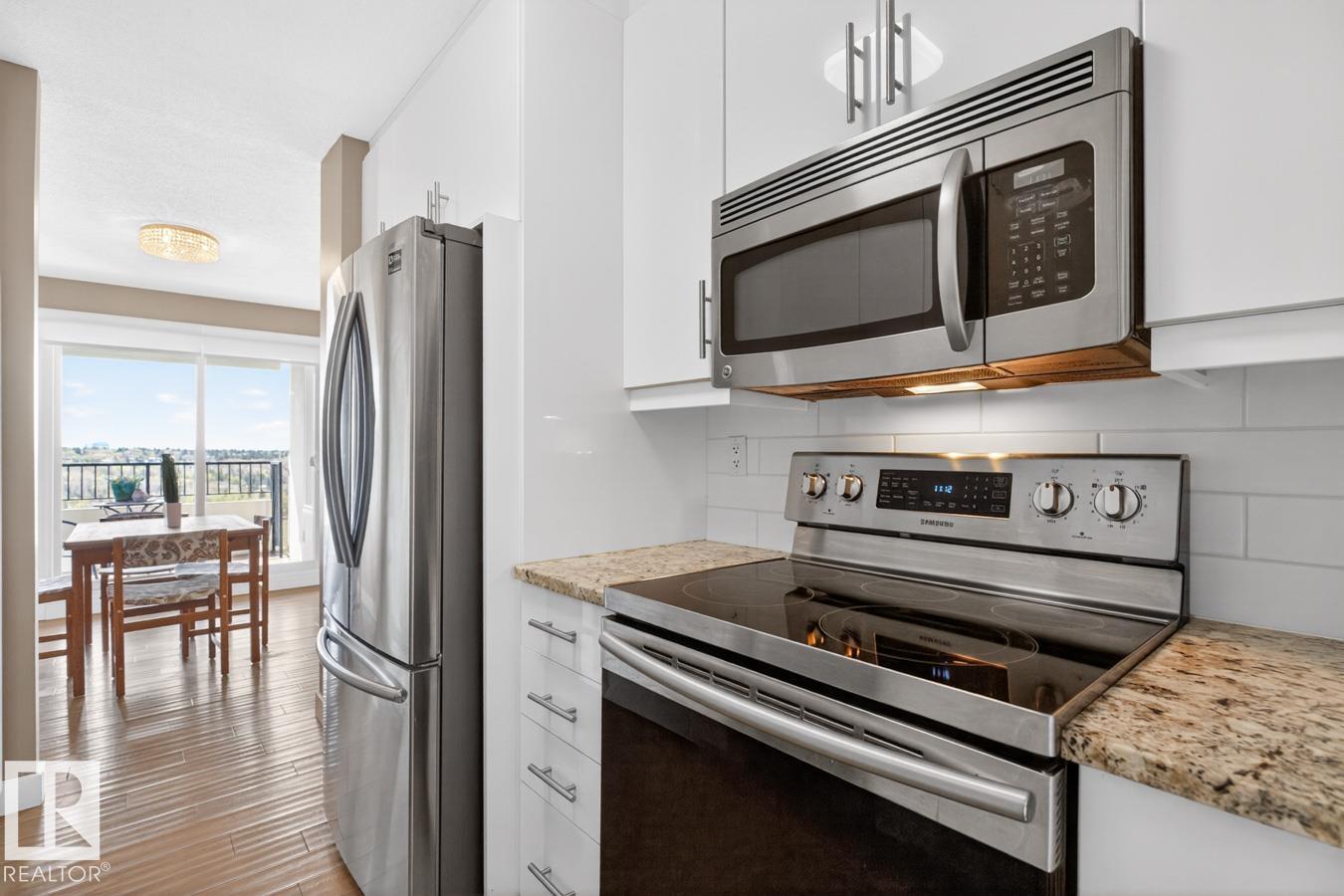 https://zimg.paragon.ice.com/ParagonImages/Property/PM/RAE/225400236/11/0/0/caea92c4f197620fc203d72c01524624/1/5014108a55cfa78553932468efef6122/225400236-250675eb-0907-41c6-8165-d09dce01bb99.JPG