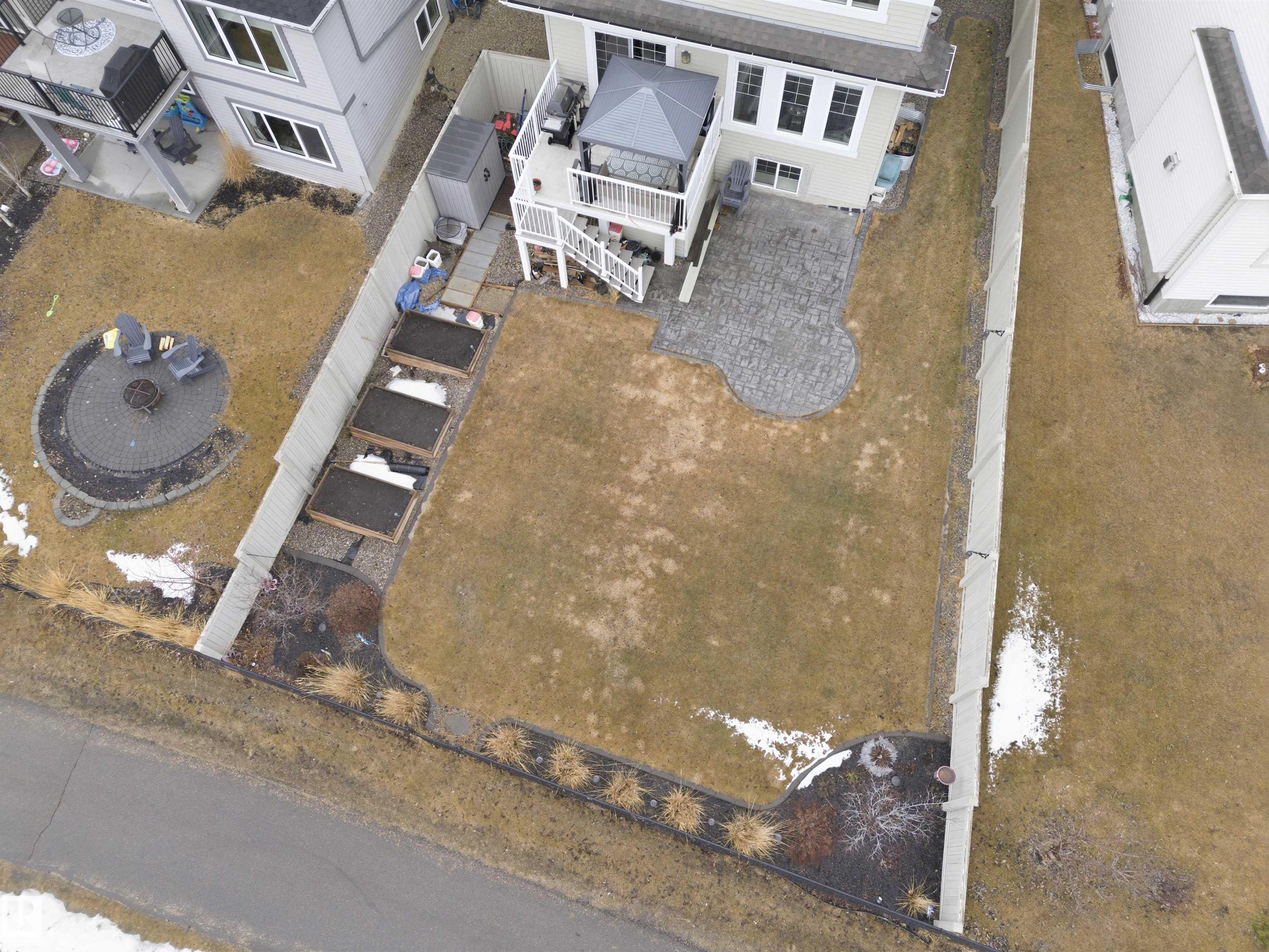 https://zimg.paragon.ice.com/ParagonImages/Property/PM/RAE/225400237/58/0/0/1766ecf1969871001e4d22df6cd77bd4/1/0759a59cbb35d25a27926293c215bdc8/225400237-956dea2d-e0eb-42eb-8623-92b7689b1396.JPG
