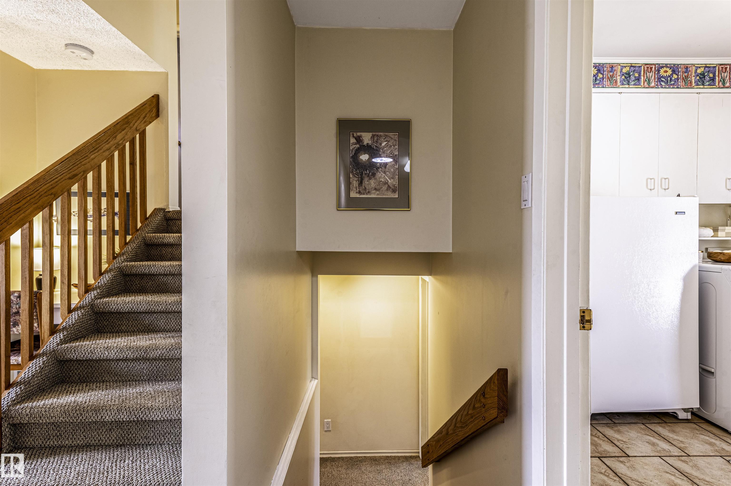 https://zimg.paragon.ice.com/ParagonImages/Property/PM/RAE/225400249/29/0/0/c2d0966df9aca32c43f6b546e343b6ec/1/39e8d5ae73f8a776c14438e1beb7df04/225400249-483832aa-c087-4a6a-80a0-25665f2112eb.JPG