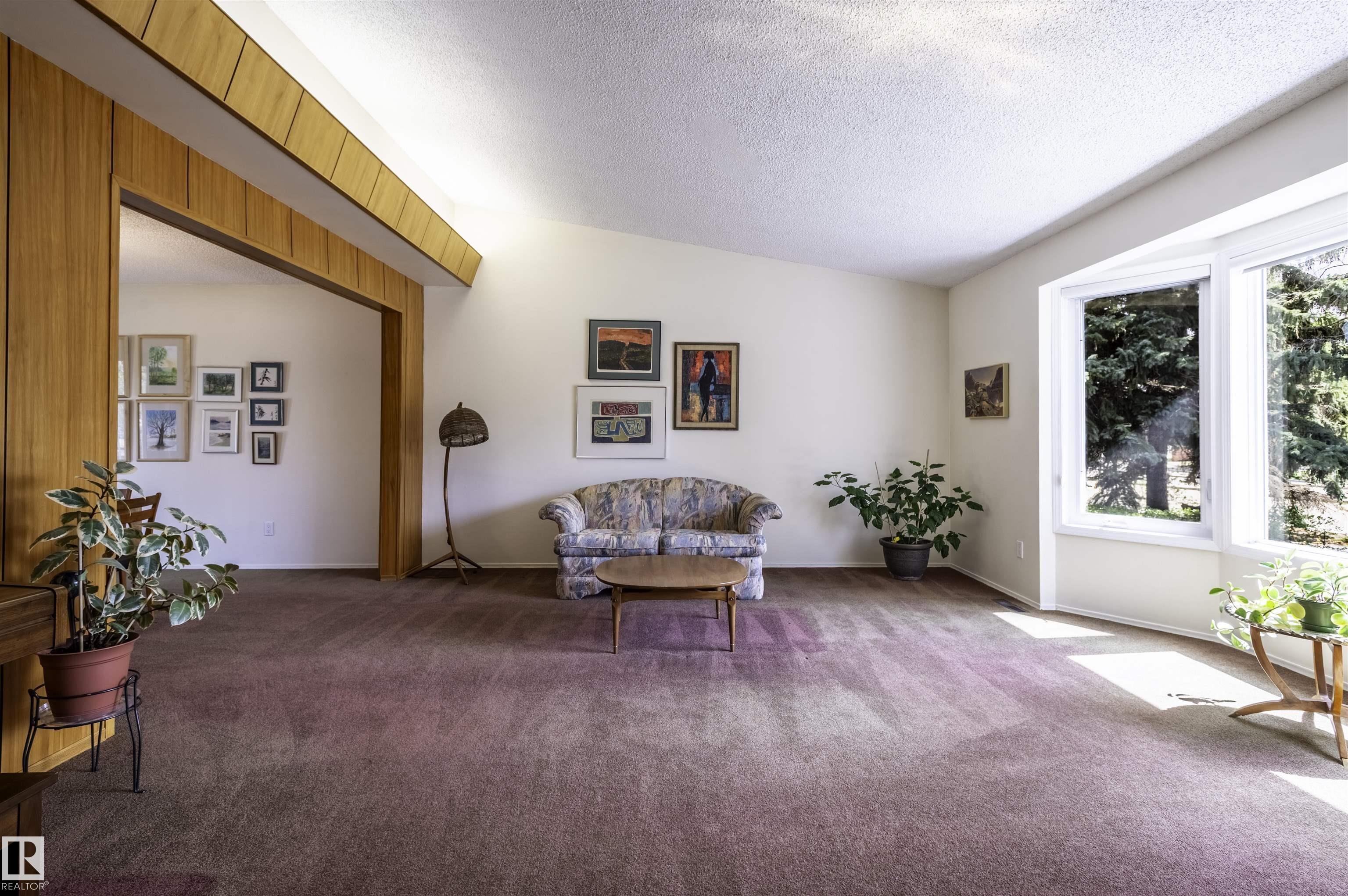 https://zimg.paragon.ice.com/ParagonImages/Property/PM/RAE/225400249/6/0/0/9b410c8fd46c98800f332a0e84666160/1/39e8d5ae73f8a776c14438e1beb7df04/225400249-3dbd8975-41ac-4c70-8139-6581fe5af4f3.JPG
