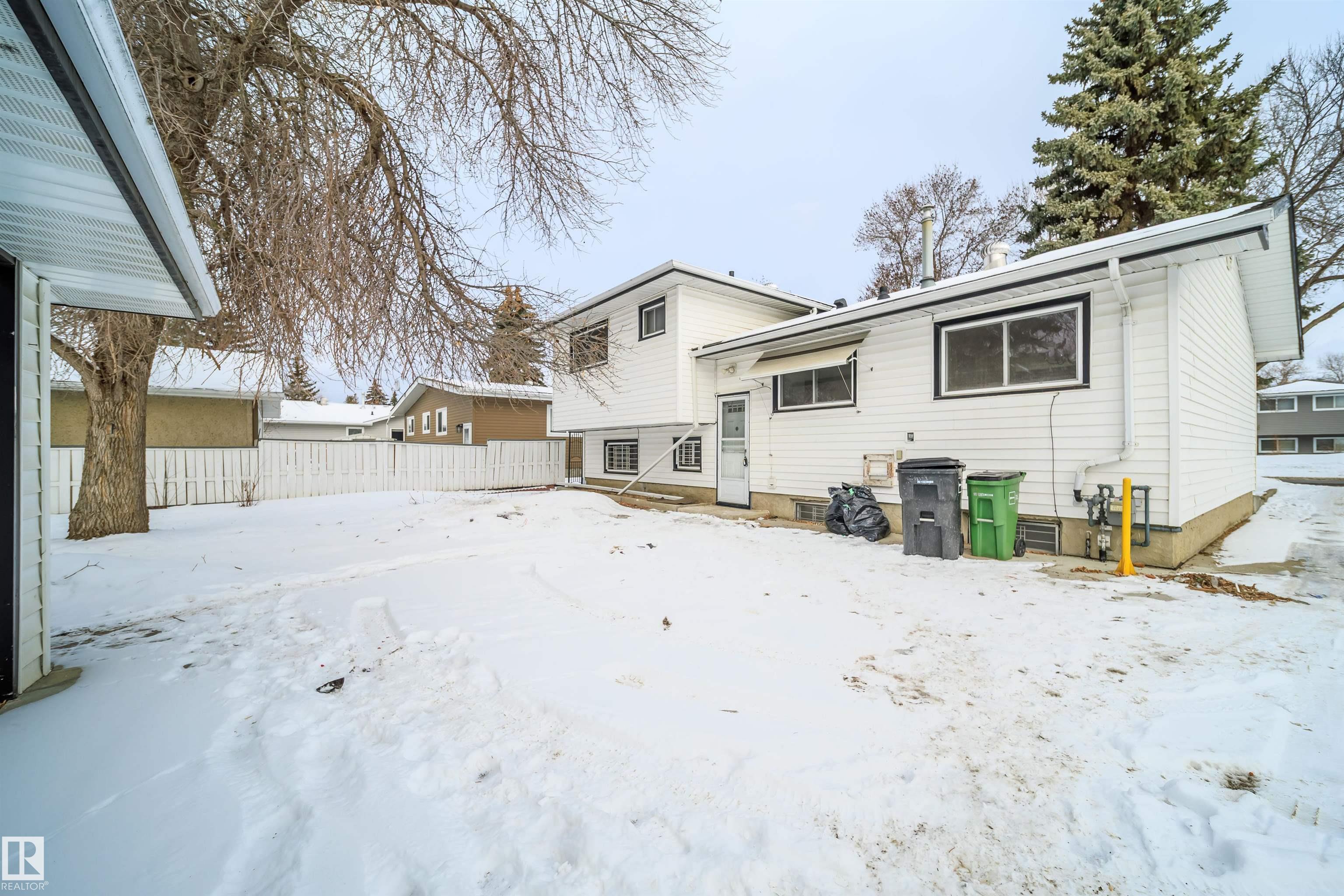 https://zimg.paragon.ice.com/ParagonImages/Property/PM/RAE/225400260/21/0/0/c7300cc27e2d3bcf7c2399ada7c728c5/1/2136b43065447a4722d14ade9acdb326/225400260-309a68c7-b22b-47fa-a148-4d0759dac679.JPG