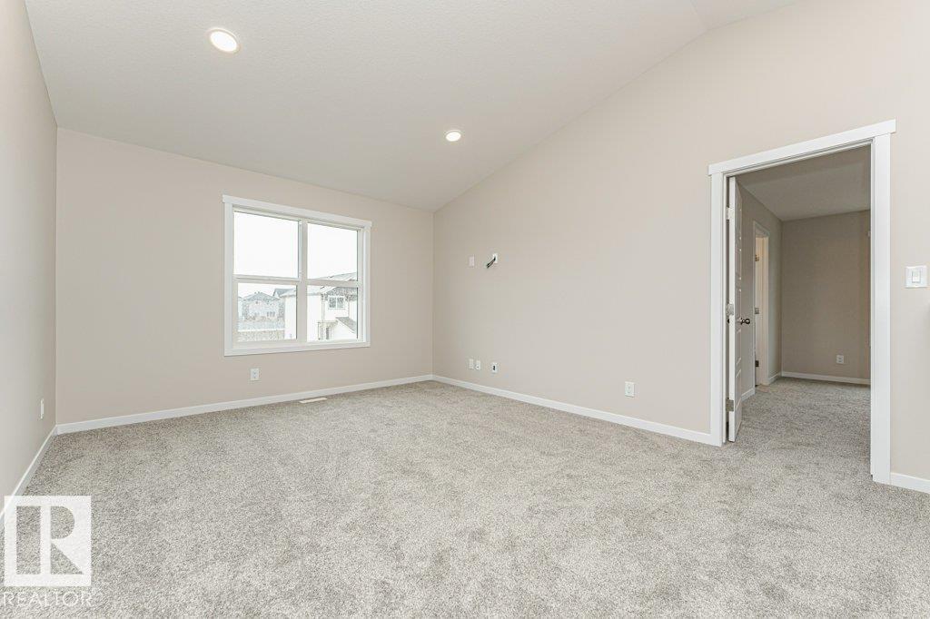 https://zimg.paragon.ice.com/ParagonImages/Property/PM/RAE/225400261/19/0/0/bfde4dc3af8773610555b233c9a42e6a/1/73861c4e781a5b689d4b82c2e13af30b/225400261-6458e8d8-7128-4690-9253-0981cf24d9fe.JPG