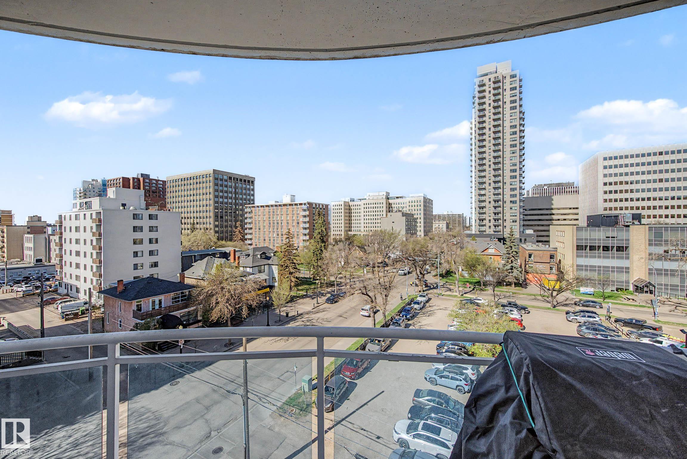 https://zimg.paragon.ice.com/ParagonImages/Property/PM/RAE/225400265/31/0/0/95919fe969bcc7c3314232db0a37d080/1/c6ac1a2a3fb71b37f89265dd836a074d/225400265-c76fdf42-d93a-418f-8611-a9c0d1ae4026.JPG