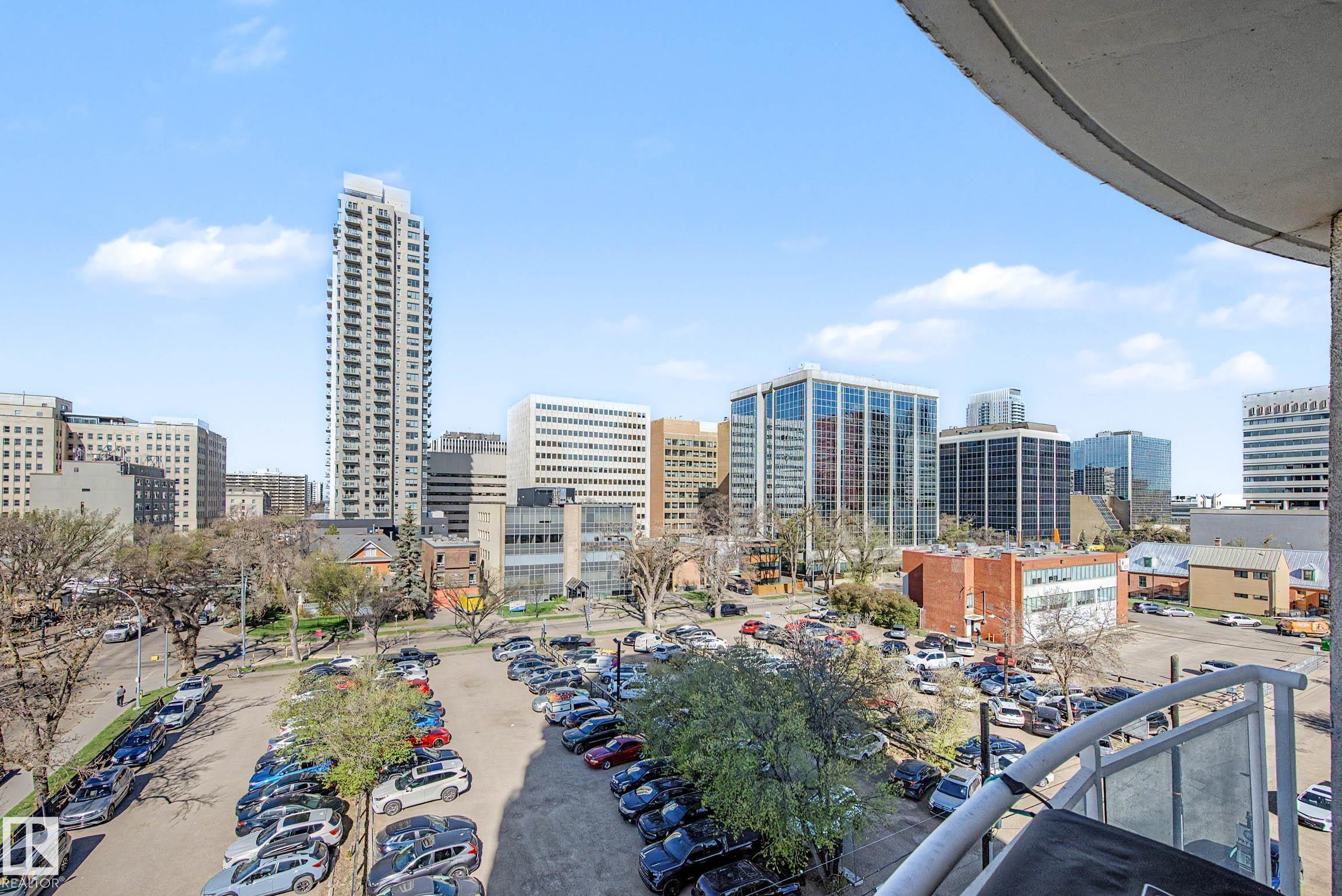 https://zimg.paragon.ice.com/ParagonImages/Property/PM/RAE/225400265/34/0/0/7b472afbdec10b7c63913bfe900e29c0/1/c6ac1a2a3fb71b37f89265dd836a074d/225400265-fa355e14-6f96-40f0-94ca-2a28df7358a7.JPG