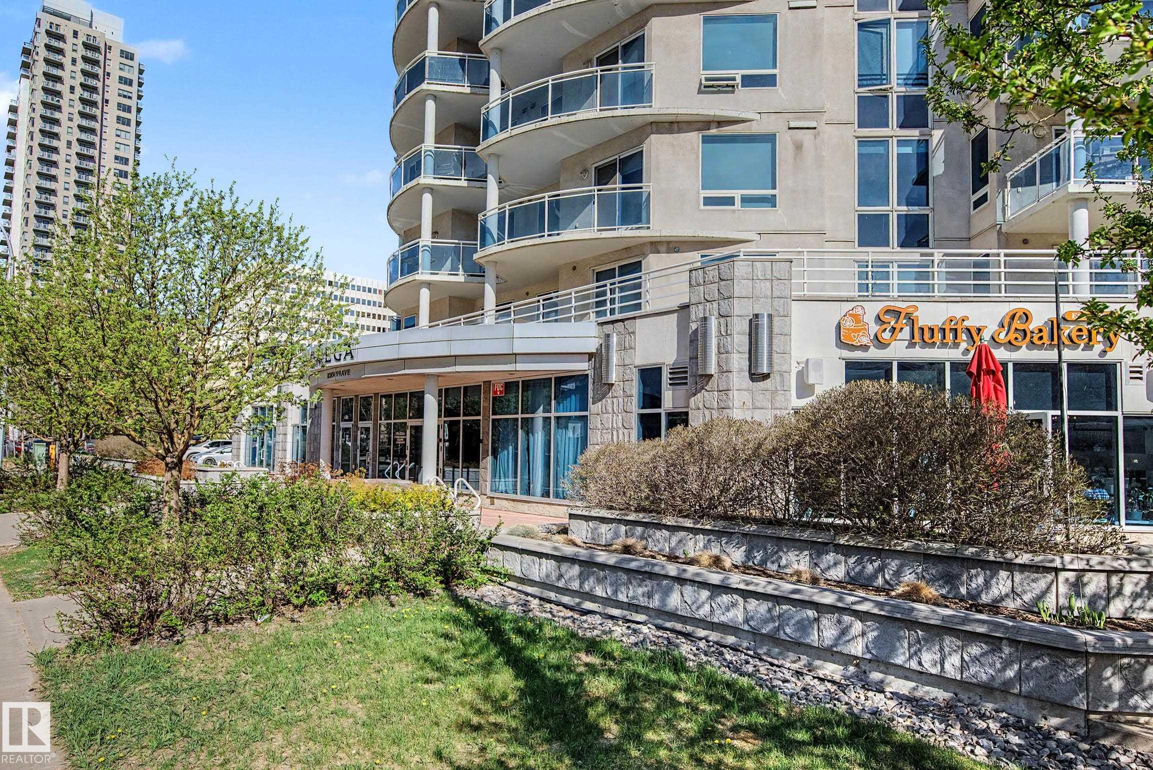 https://zimg.paragon.ice.com/ParagonImages/Property/PM/RAE/225400265/6/0/0/cbdb4fa25166ddec0b3f27de1647f031/1/c6ac1a2a3fb71b37f89265dd836a074d/225400265-1e5896ff-d608-424e-b5d7-cafd3a1e46de.JPG