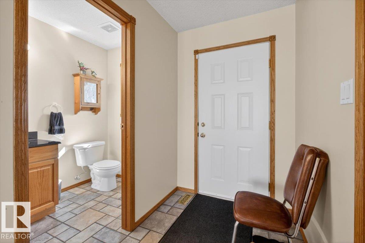 Photo 32 at 23 - 23114A Twp Road 564, Maple Ridge Estate, Rural Sturgeon County