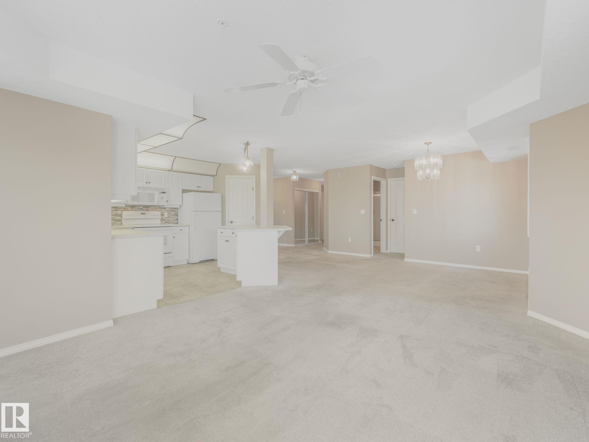 https://zimg.paragon.ice.com/ParagonImages/Property/PM/RAE/225400272/15/0/0/3396a13230719e80b51ca163544e2b87/1/805a6bd90a9dddb6b0eb944bb4449b43/225400272-253976b0-3250-42bd-b2e1-5d53d09a6333.JPG