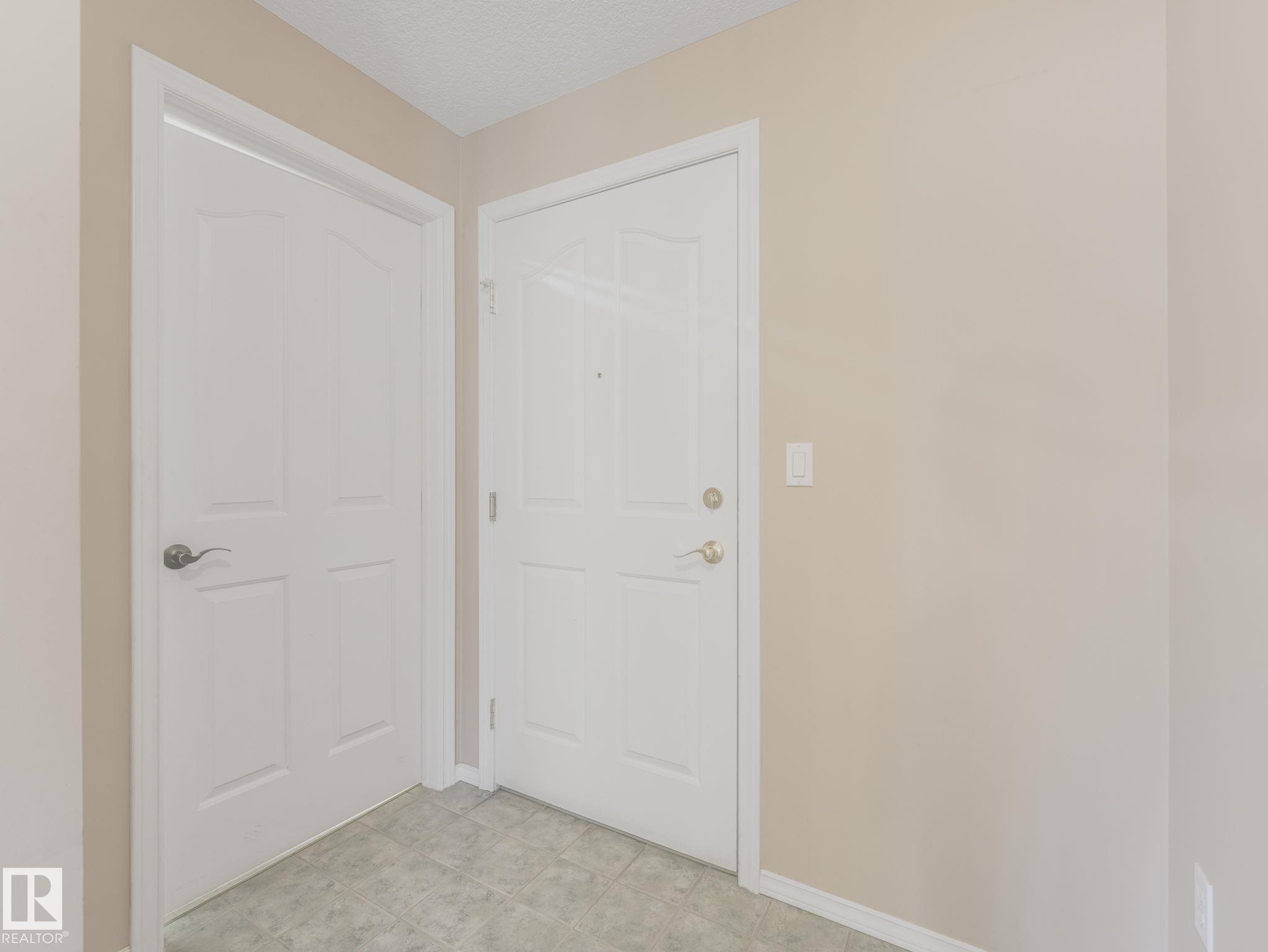 https://zimg.paragon.ice.com/ParagonImages/Property/PM/RAE/225400272/6/0/0/f93eb8c5c3925482667d40afee1c626b/1/805a6bd90a9dddb6b0eb944bb4449b43/225400272-401eb28d-6267-4e04-90e3-970faa13e53b.JPG