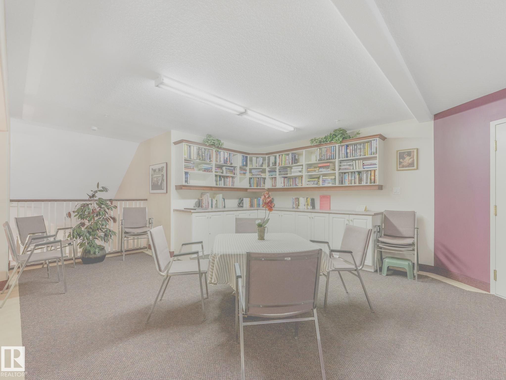 https://zimg.paragon.ice.com/ParagonImages/Property/PM/RAE/225400272/65/0/0/3ea0df9b48ad7423caf792505db7993b/1/805a6bd90a9dddb6b0eb944bb4449b43/225400272-05a2a0c3-08f4-4f60-a66d-1bfba126a1f0.JPG