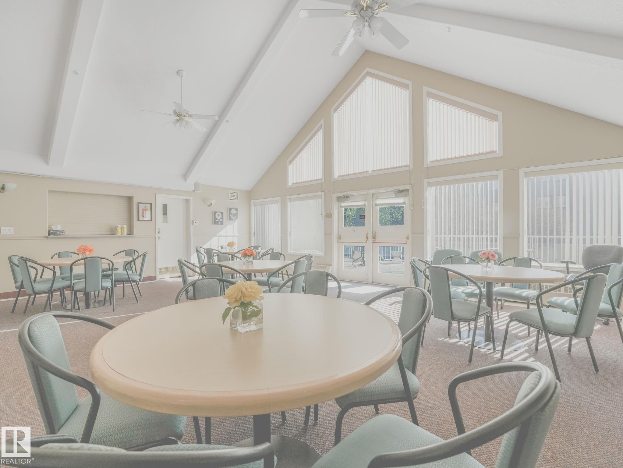 https://zimg.paragon.ice.com/ParagonImages/Property/PM/RAE/225400272/72/0/0/359d9647e31db17736b58a3b4ecff090/1/805a6bd90a9dddb6b0eb944bb4449b43/225400272-9a84d9ba-e6d4-4c85-80cd-693c92f30eb5.JPG