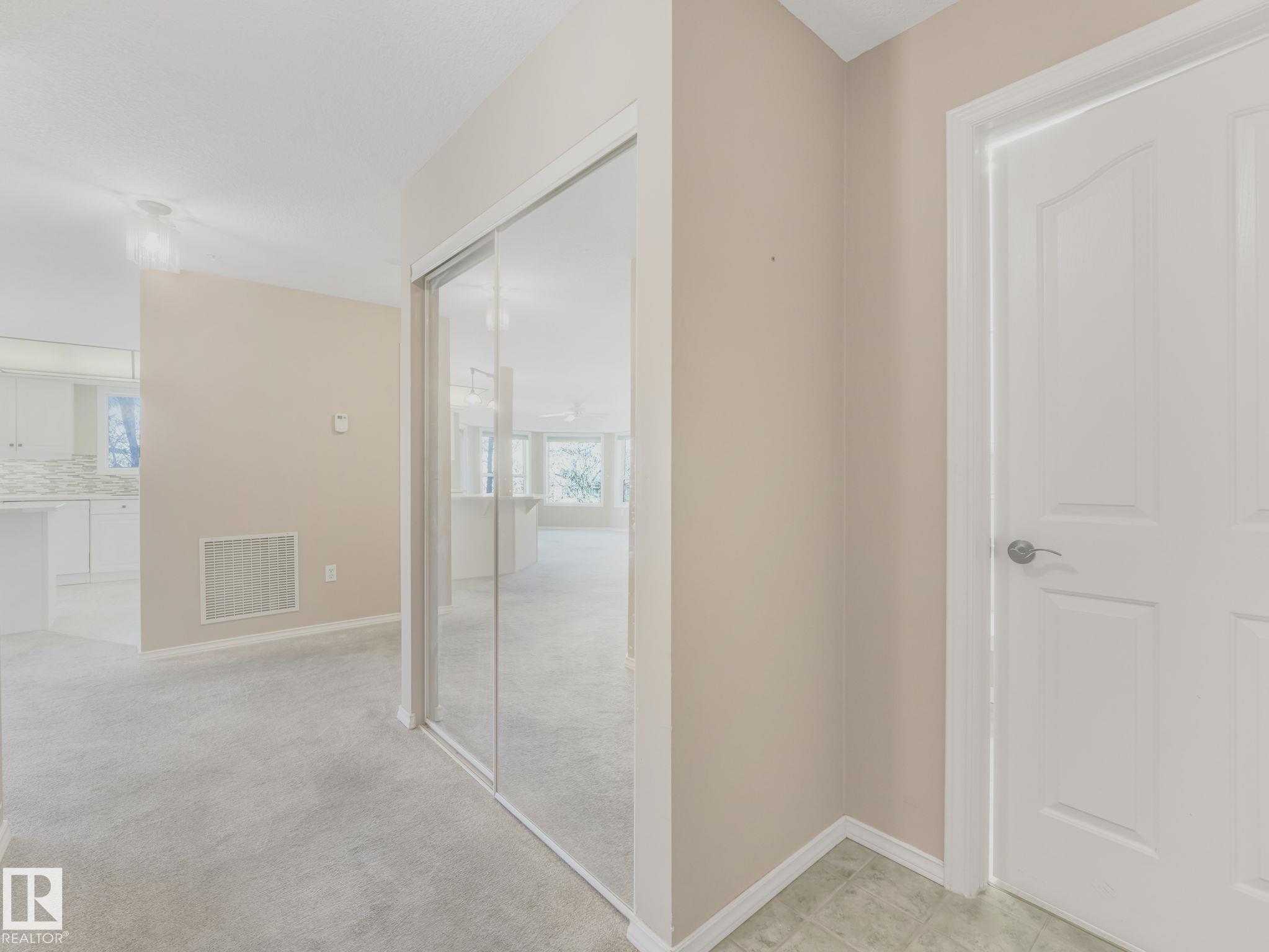 https://zimg.paragon.ice.com/ParagonImages/Property/PM/RAE/225400272/8/0/0/138f7bde4a881c1298f5534ee2588bcb/1/805a6bd90a9dddb6b0eb944bb4449b43/225400272-11337a3a-e773-44b3-959c-26f43a415bcf.JPG