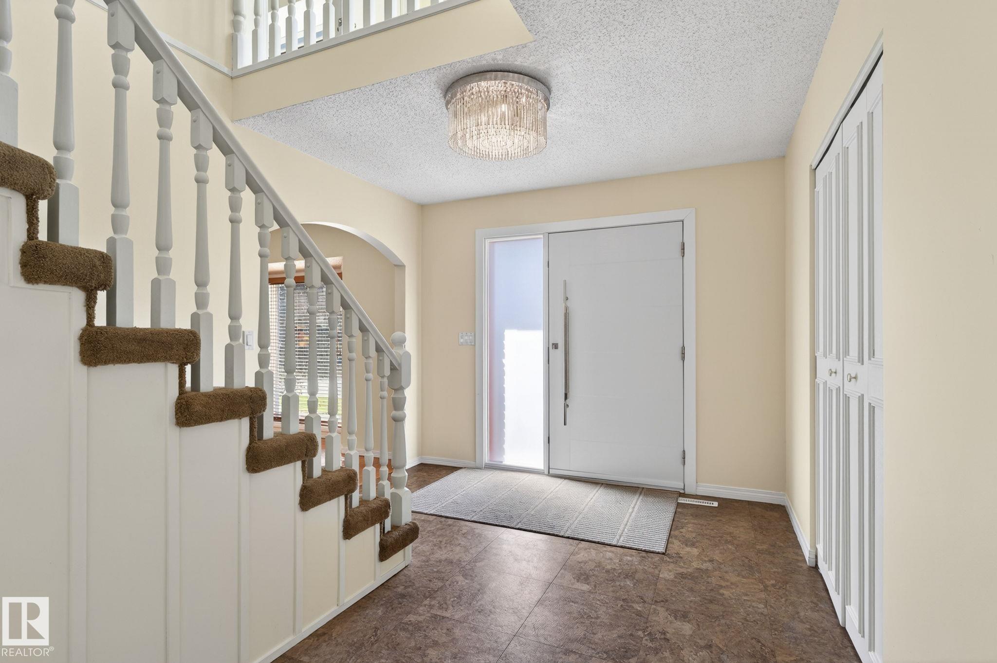 Picture for 176 WAYGOOD RD NW