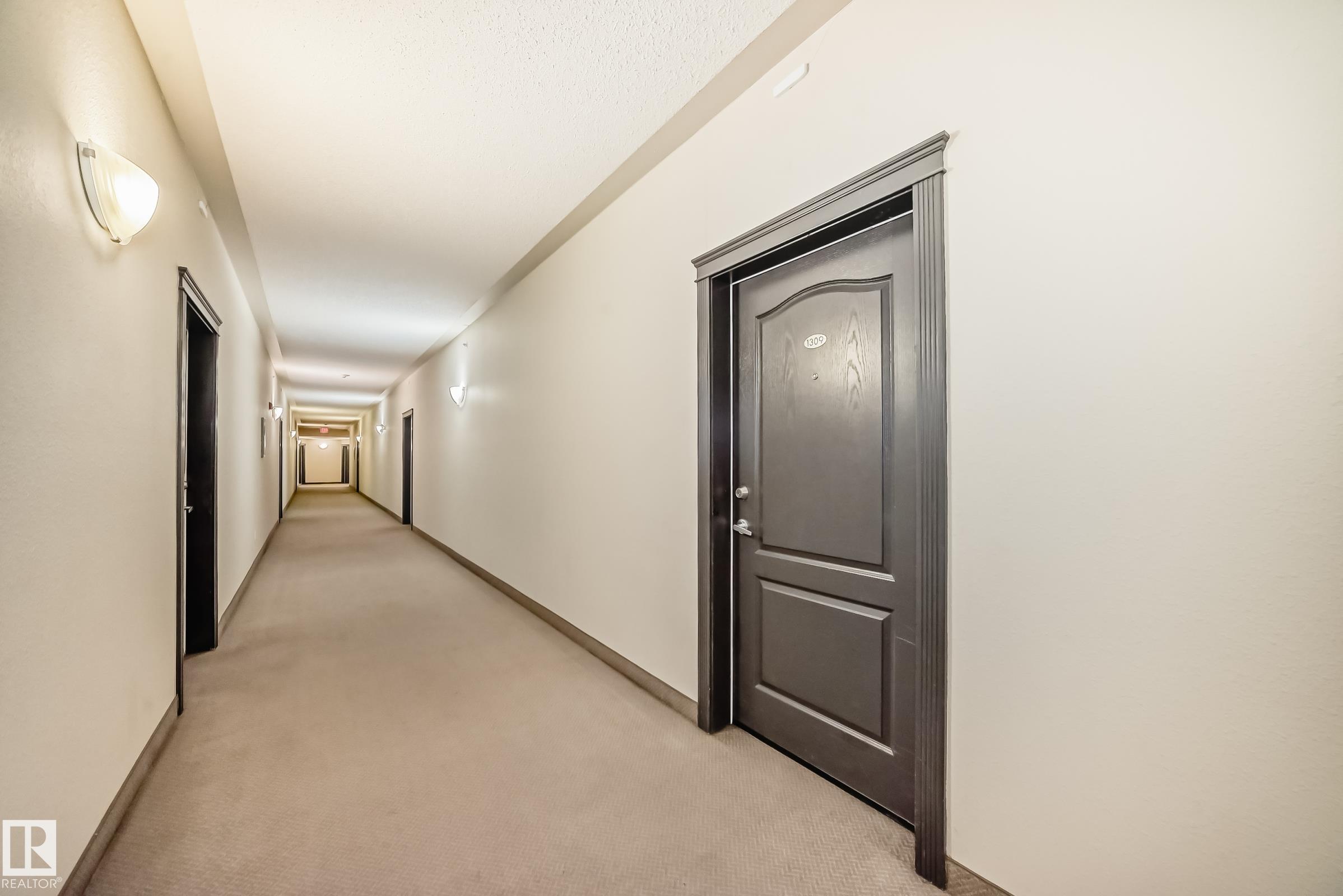 https://zimg.paragon.ice.com/ParagonImages/Property/PM/RAE/225400277/18/0/0/77da4ed3c9e367f0224daf3485ba944a/1/4a6750de2ef1c76c20287e19e78ff6e0/225400277-1a916abd-636c-44ad-9621-4bbd787fa6bc.JPG