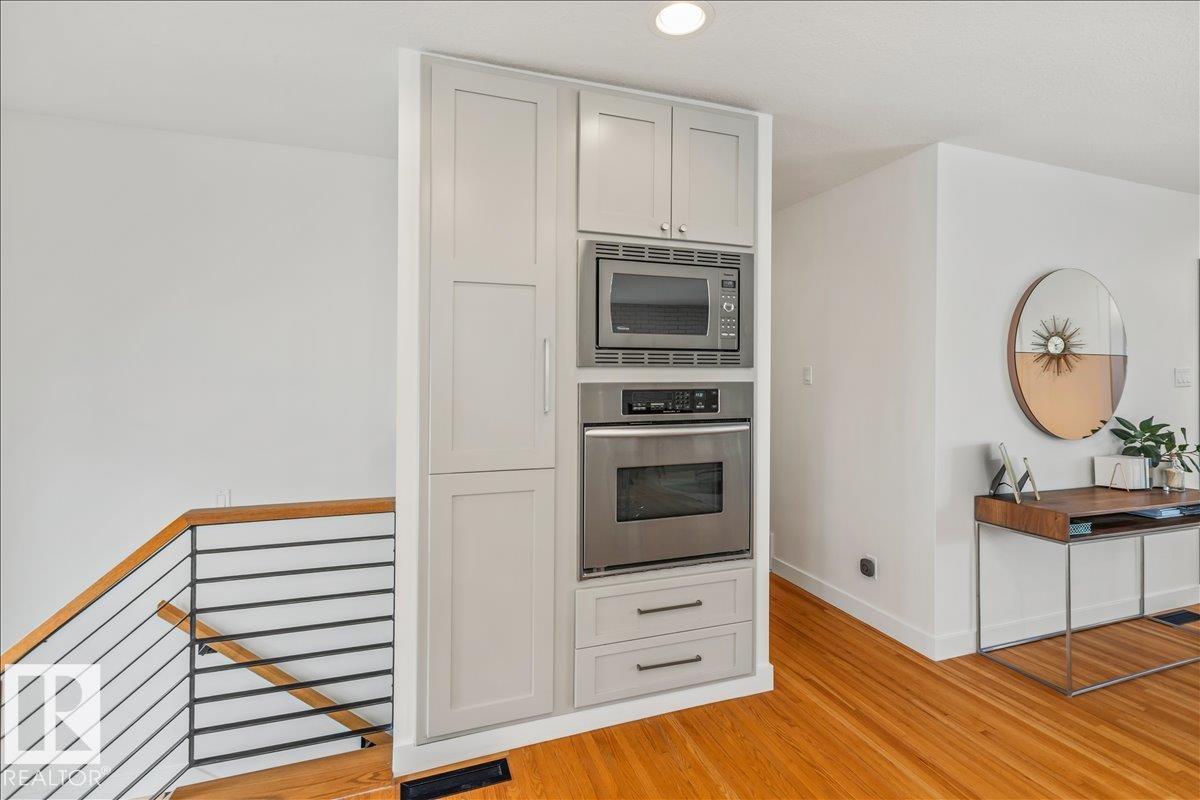 https://zimg.paragon.ice.com/ParagonImages/Property/PM/RAE/225400283/13/0/0/7ddde646be67e7835d8fc794fd70735b/1/59ff51c2e0101f09c8c5477944fb9c29/225400283-1b8ee4ec-5937-4ef6-9ceb-cf20535cfbe8.JPG