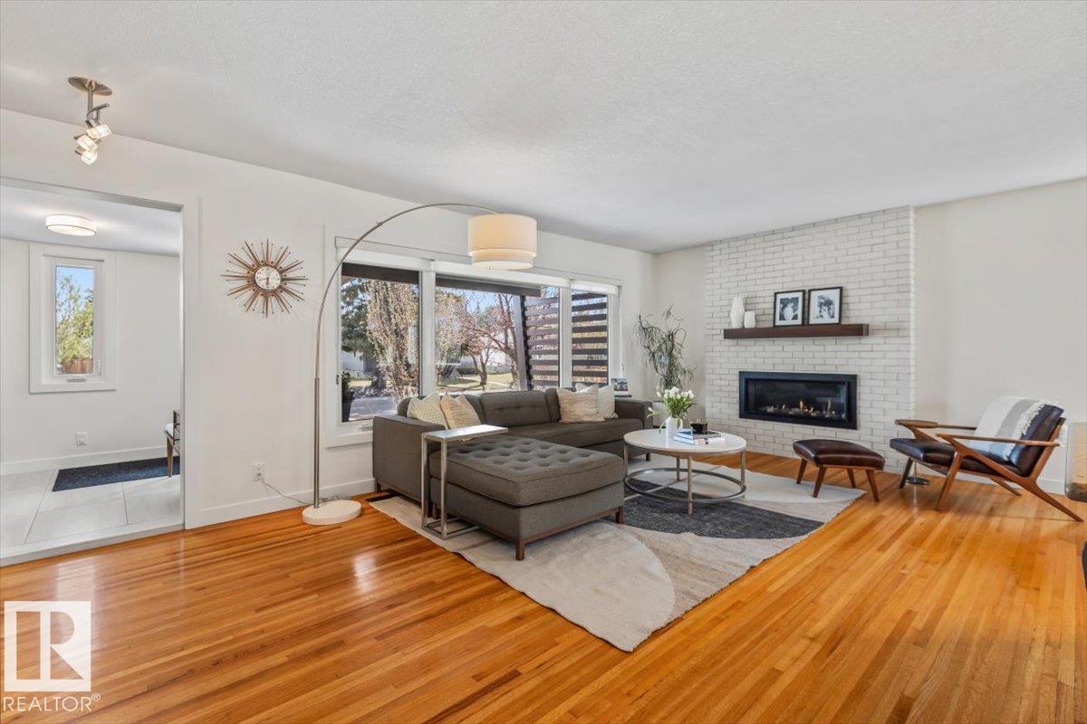 https://zimg.paragon.ice.com/ParagonImages/Property/PM/RAE/225400283/18/0/0/8fee19f45ad40b3e88cda93490c1a055/1/59ff51c2e0101f09c8c5477944fb9c29/225400283-5b8ef1a8-c1f9-4d25-bf1c-bcbdaa720944.JPG
