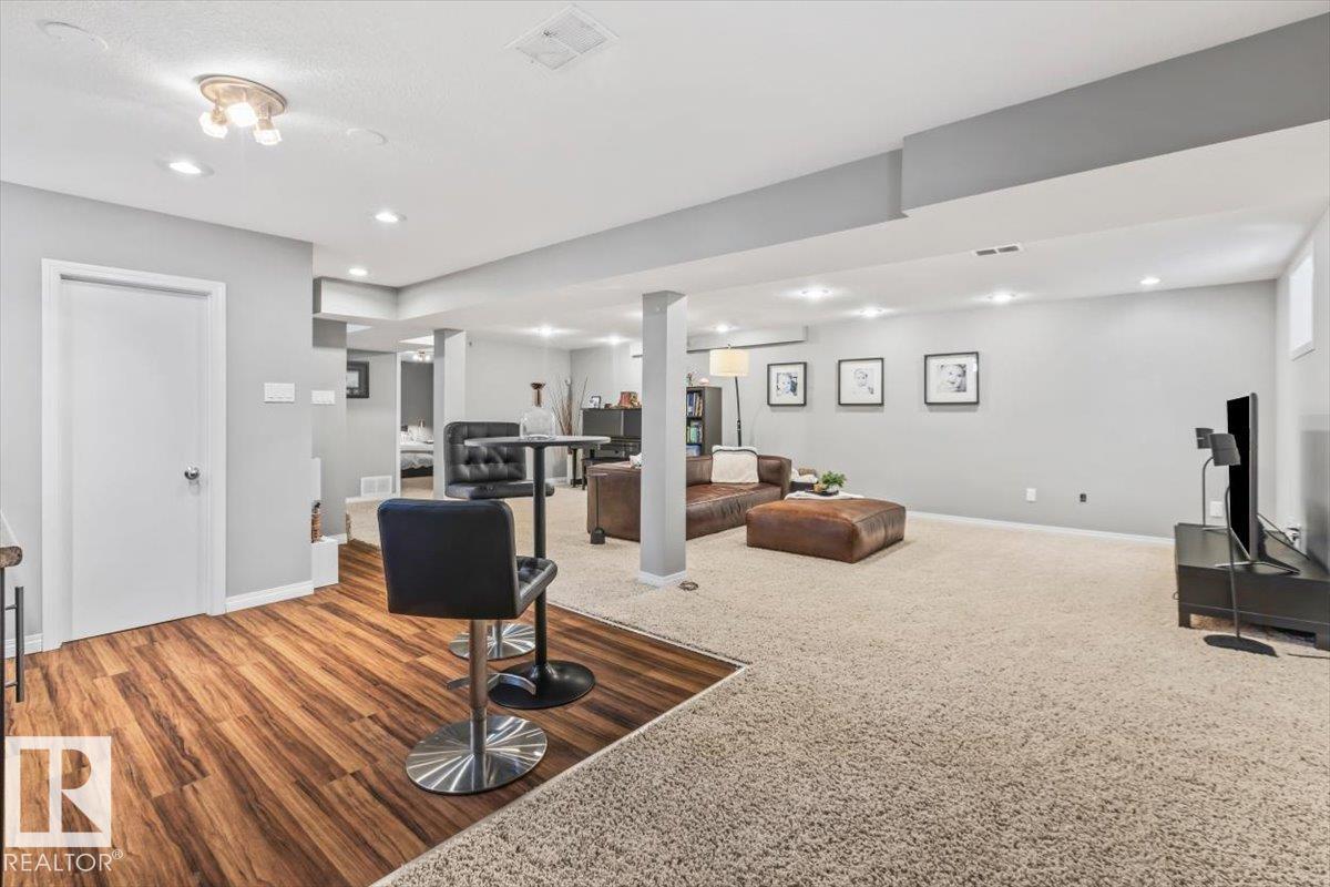 https://zimg.paragon.ice.com/ParagonImages/Property/PM/RAE/225400283/30/0/0/c2c66678d3a15da9f8c96d8cebf83646/1/59ff51c2e0101f09c8c5477944fb9c29/225400283-b68092eb-fbab-4d2a-b97b-8dd951262121.JPG
