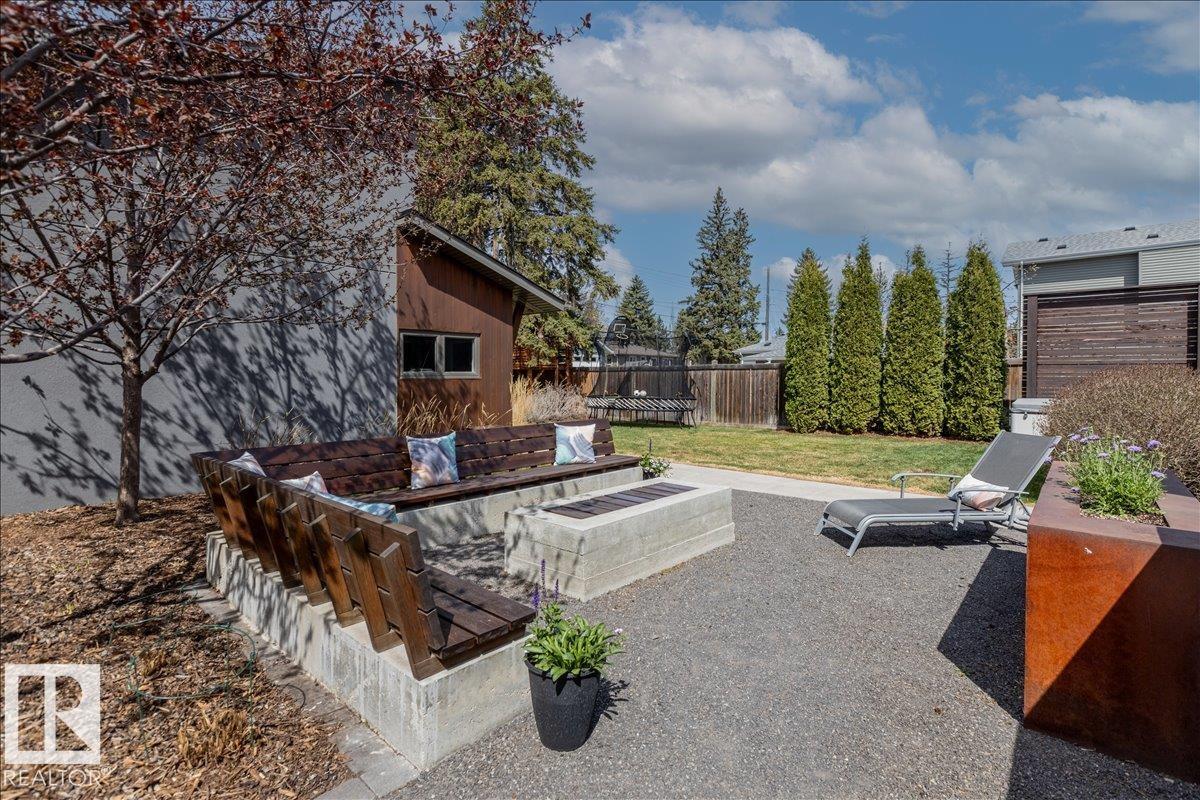 https://zimg.paragon.ice.com/ParagonImages/Property/PM/RAE/225400283/41/0/0/18ac05e38fefd68c8418f6884fdb4724/1/59ff51c2e0101f09c8c5477944fb9c29/225400283-e44160b0-e543-486c-9bfe-58083bccdc08.JPG