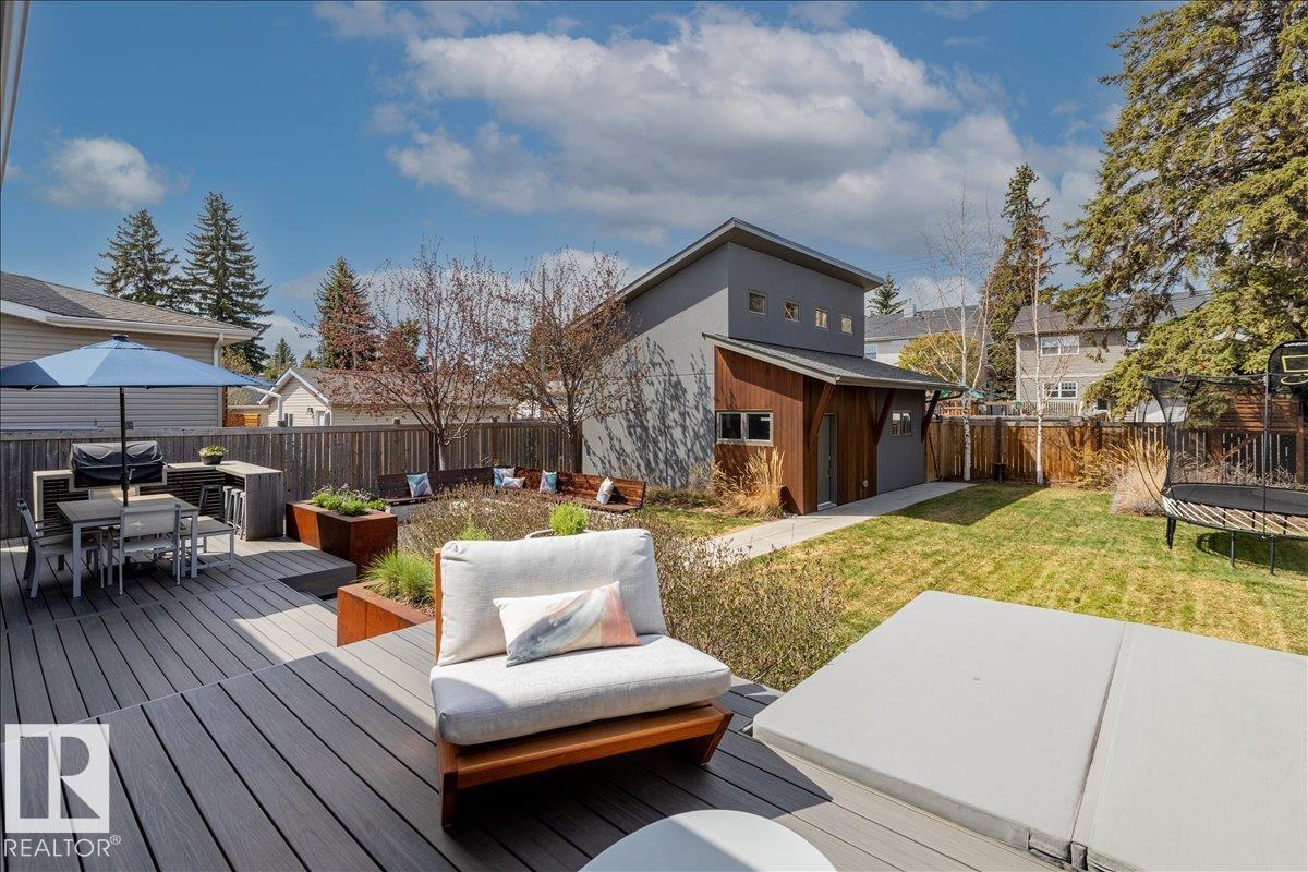 https://zimg.paragon.ice.com/ParagonImages/Property/PM/RAE/225400283/46/0/0/3e8e16692bd21b8a76e63c202d0b7741/1/59ff51c2e0101f09c8c5477944fb9c29/225400283-79963a12-eb36-4d14-bf3f-17997c16d18f.JPG
