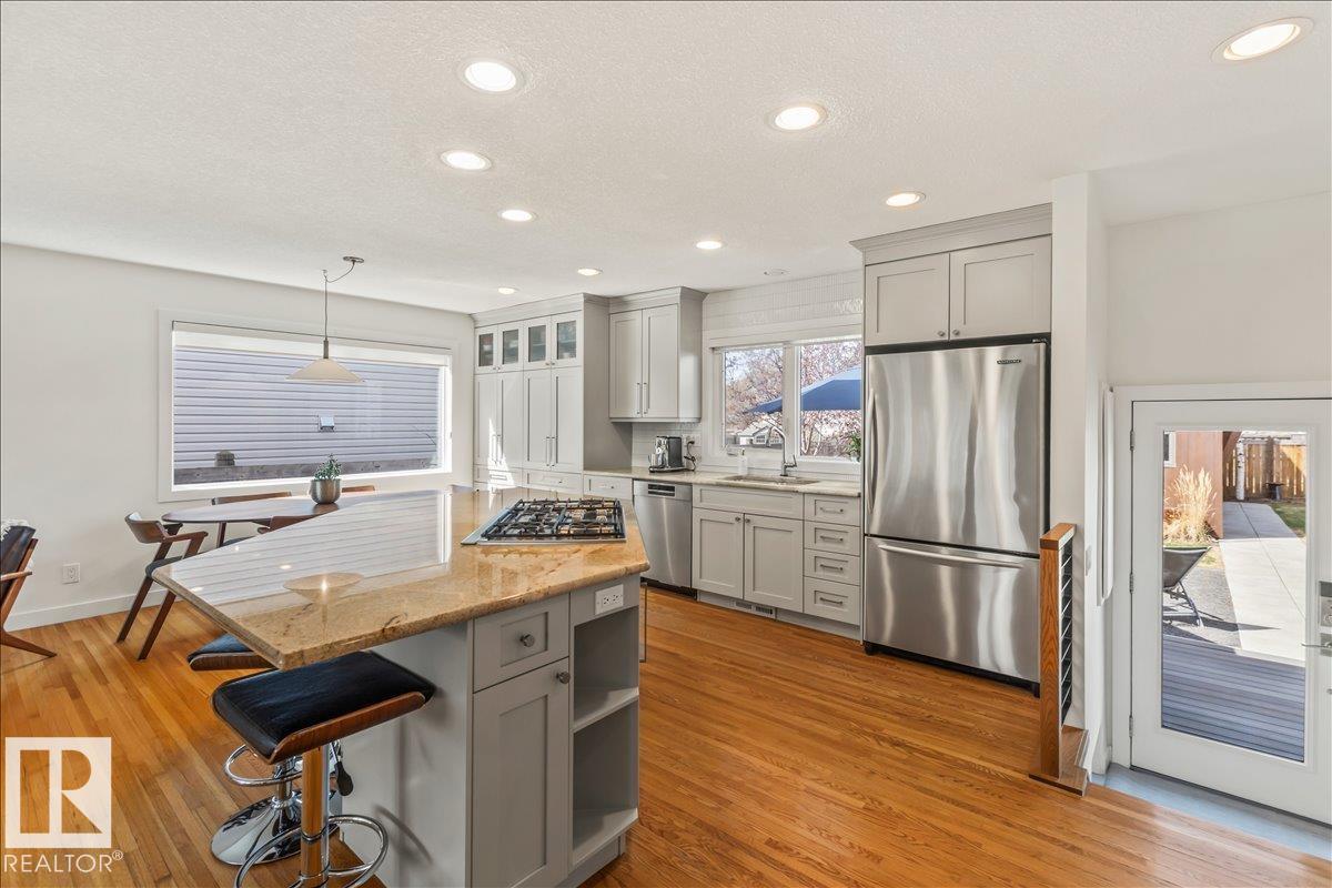 https://zimg.paragon.ice.com/ParagonImages/Property/PM/RAE/225400283/8/0/0/80a3d672d40b84318c3760d0a19da223/1/59ff51c2e0101f09c8c5477944fb9c29/225400283-b4fe73cc-58ef-4d11-b469-3aa78f927219.JPG