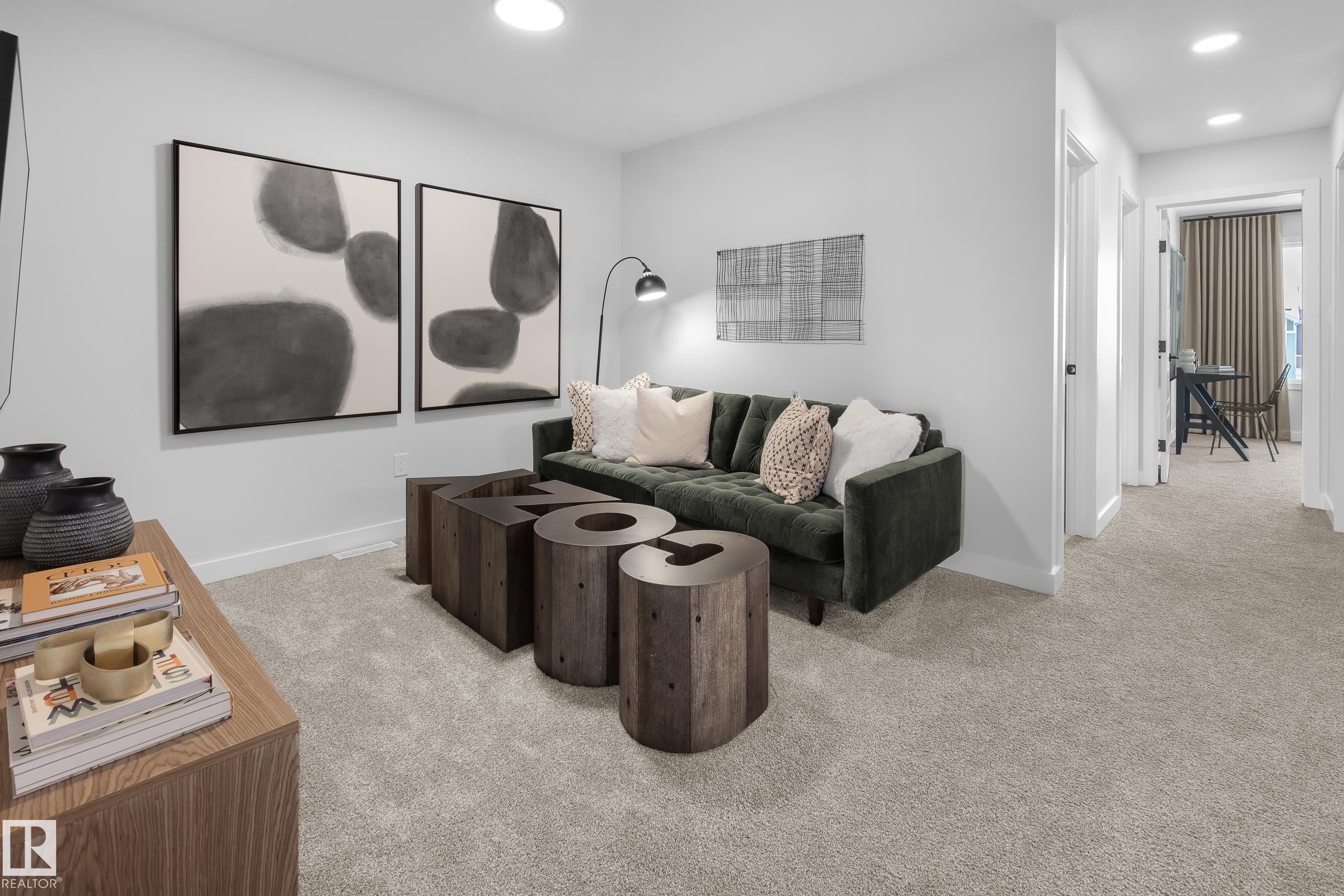 https://zimg.paragon.ice.com/ParagonImages/Property/PM/RAE/225400287/5/0/0/c87ba17890d1b7c531bc90362ed58df6/1/4c7d8c5a7bc18ca8ad8a820cbc90c634/225400287-b477a074-f7c3-4a11-9886-7318e6fd378d.JPG