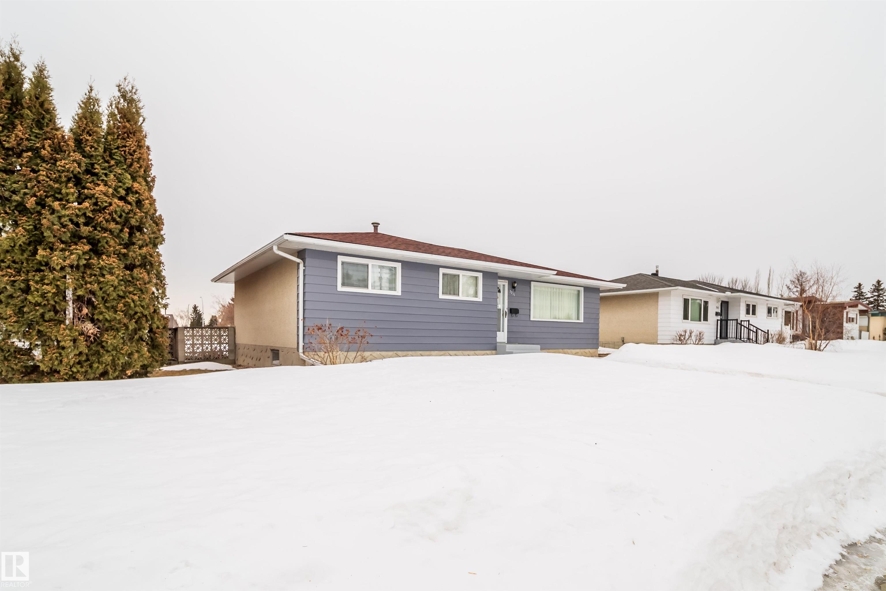 Picture for 7911 145 Avr AV NW NW