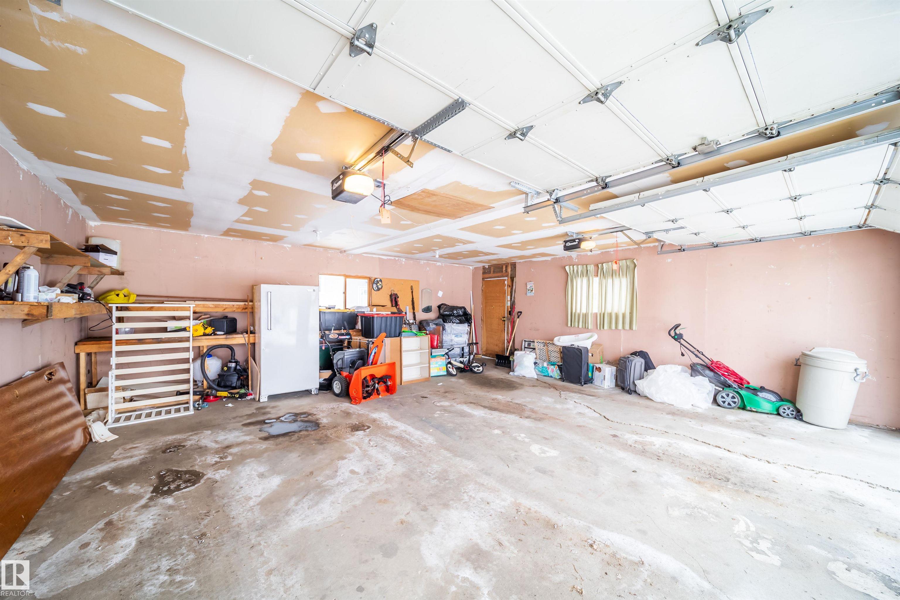 https://zimg.paragon.ice.com/ParagonImages/Property/PM/RAE/225400291/11/0/0/a86ec5fa94ab8a1543683c37ce502e0e/1/dfe8eaf136c72a1e229fb5b6f2e2c06b/225400291-7323f702-bc22-4eef-b2eb-1321dcbfcb1d.JPG