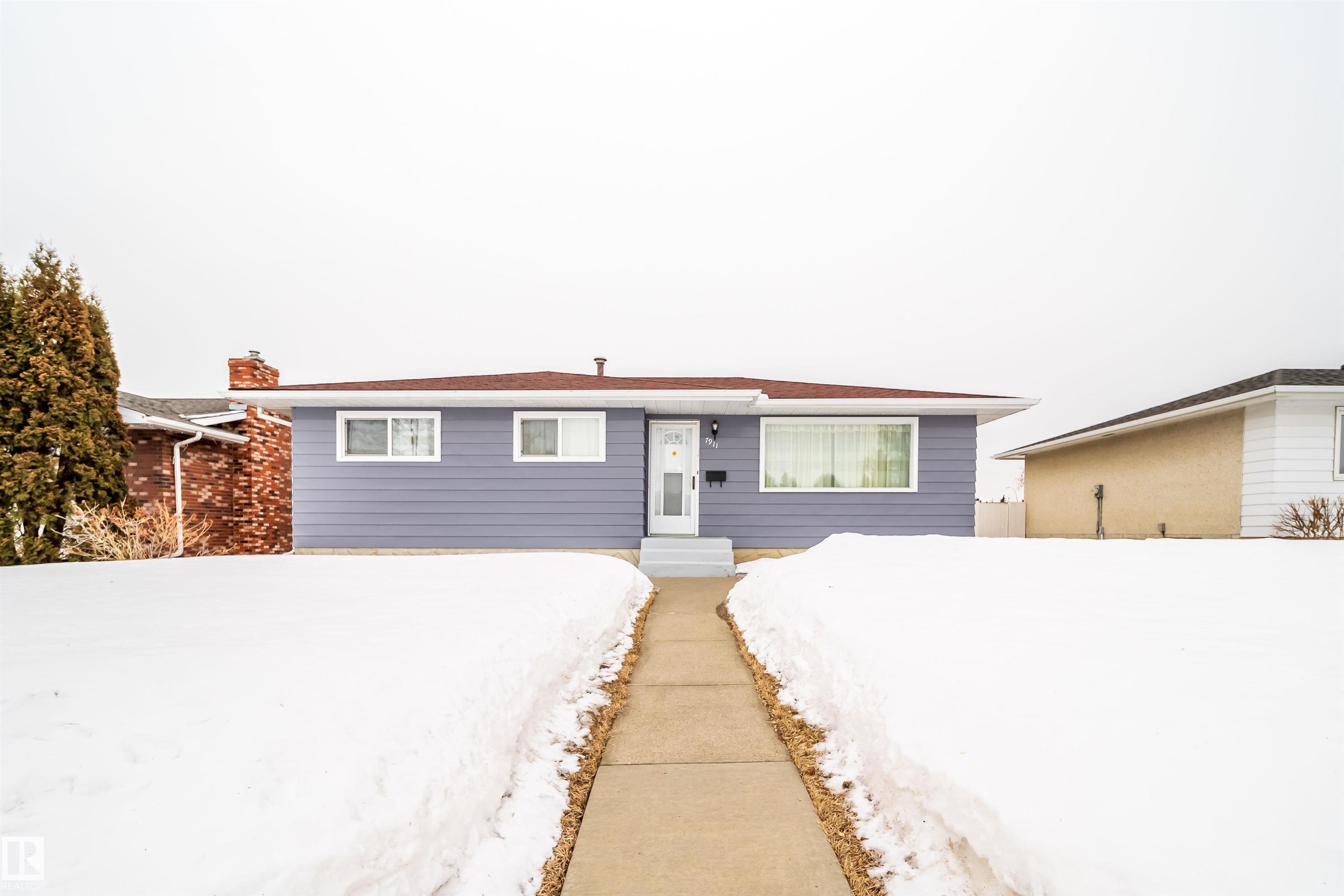 Picture for 7911 145 Avr AV NW NW