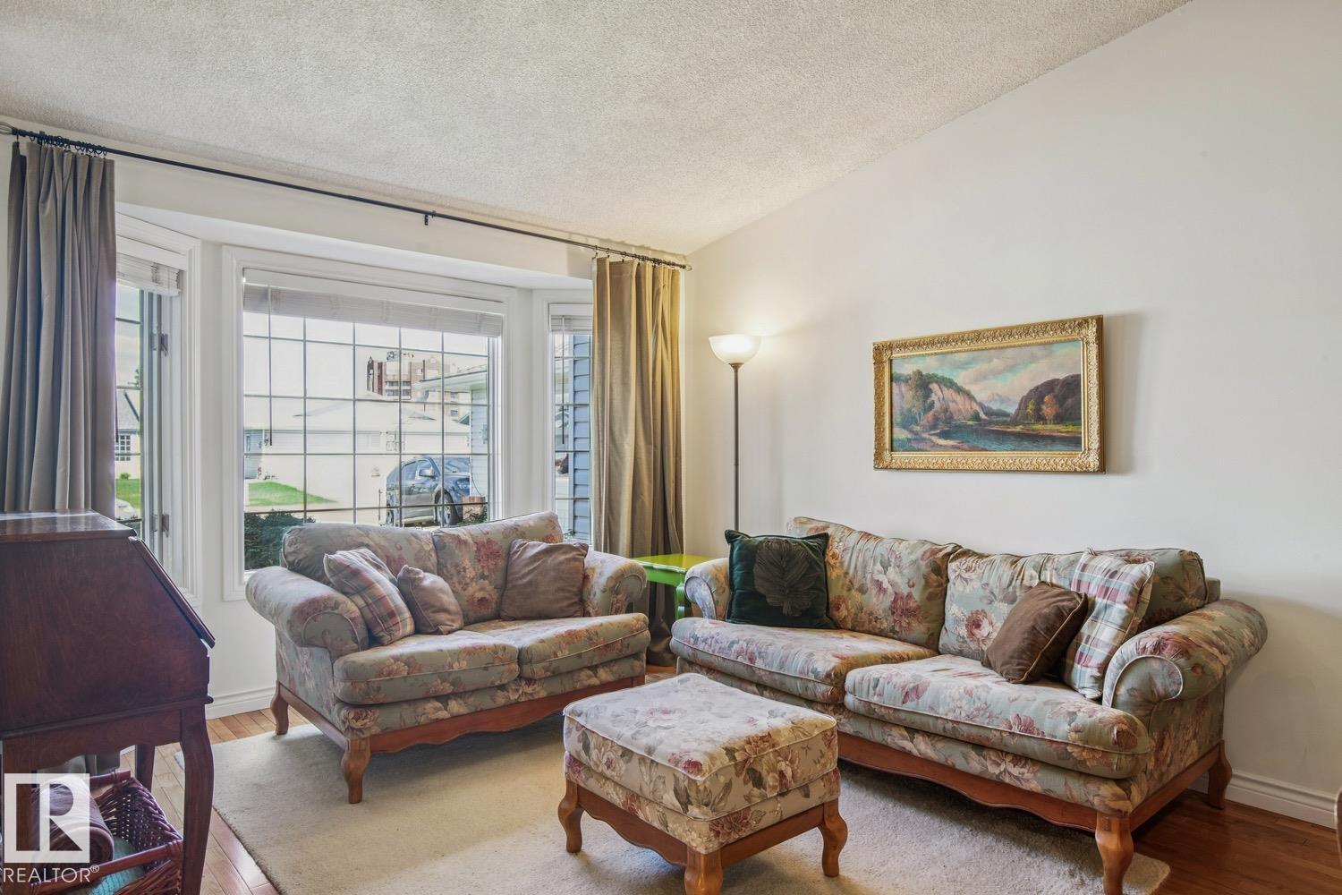 Picture for 7531 137A AV NW