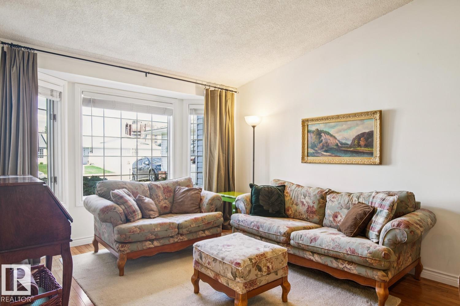 Photo 6 at 7531 137a Avenue NW, Kildare, Edmonton