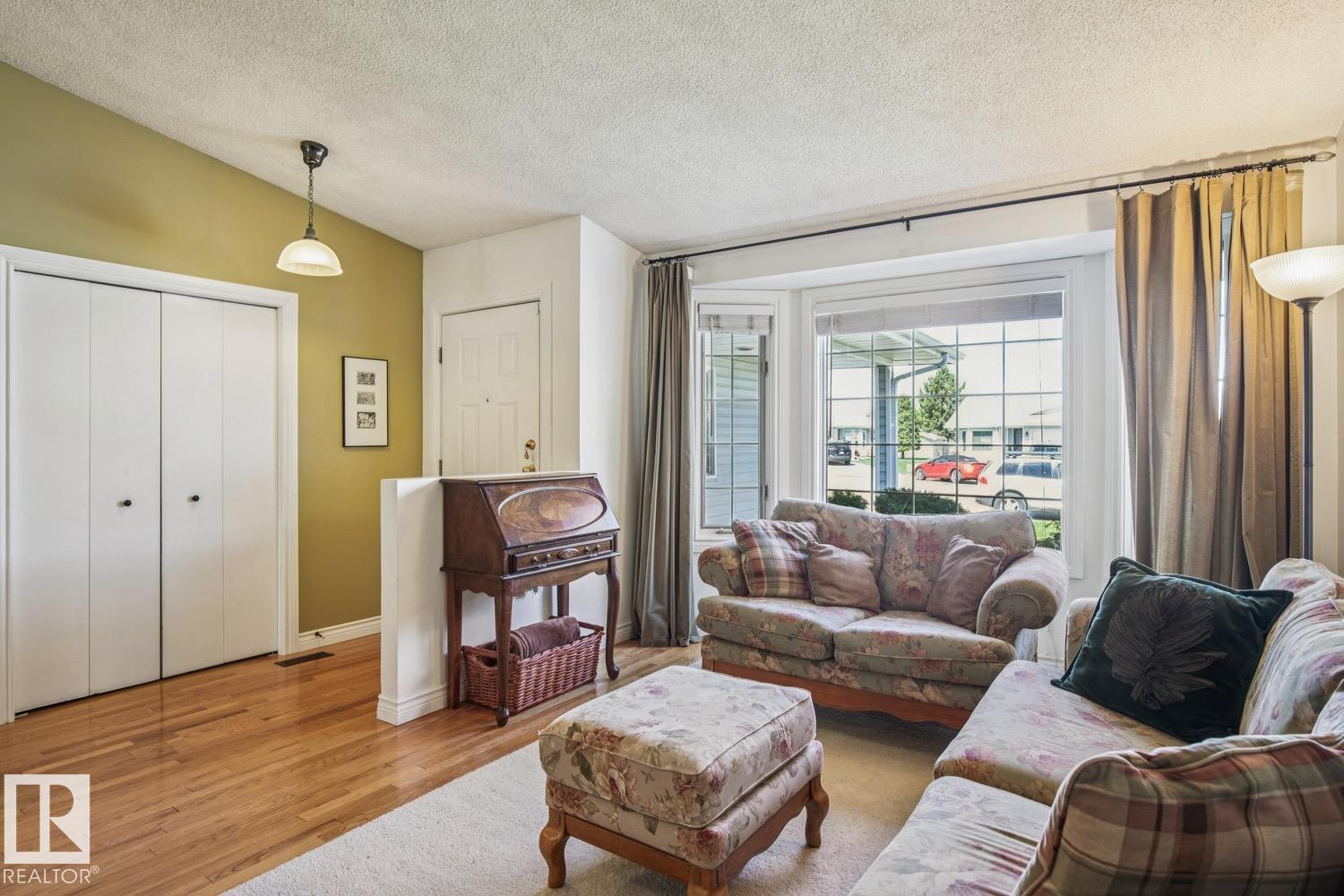 https://zimg.paragon.ice.com/ParagonImages/Property/PM/RAE/225400292/6/0/0/89b31145900e564f6ad82c1bd793d7e6/1/4708f2328d501d4eaf587945b7a43538/225400292-2346a920-5f1b-4610-9b24-57f010d5d740.JPG
