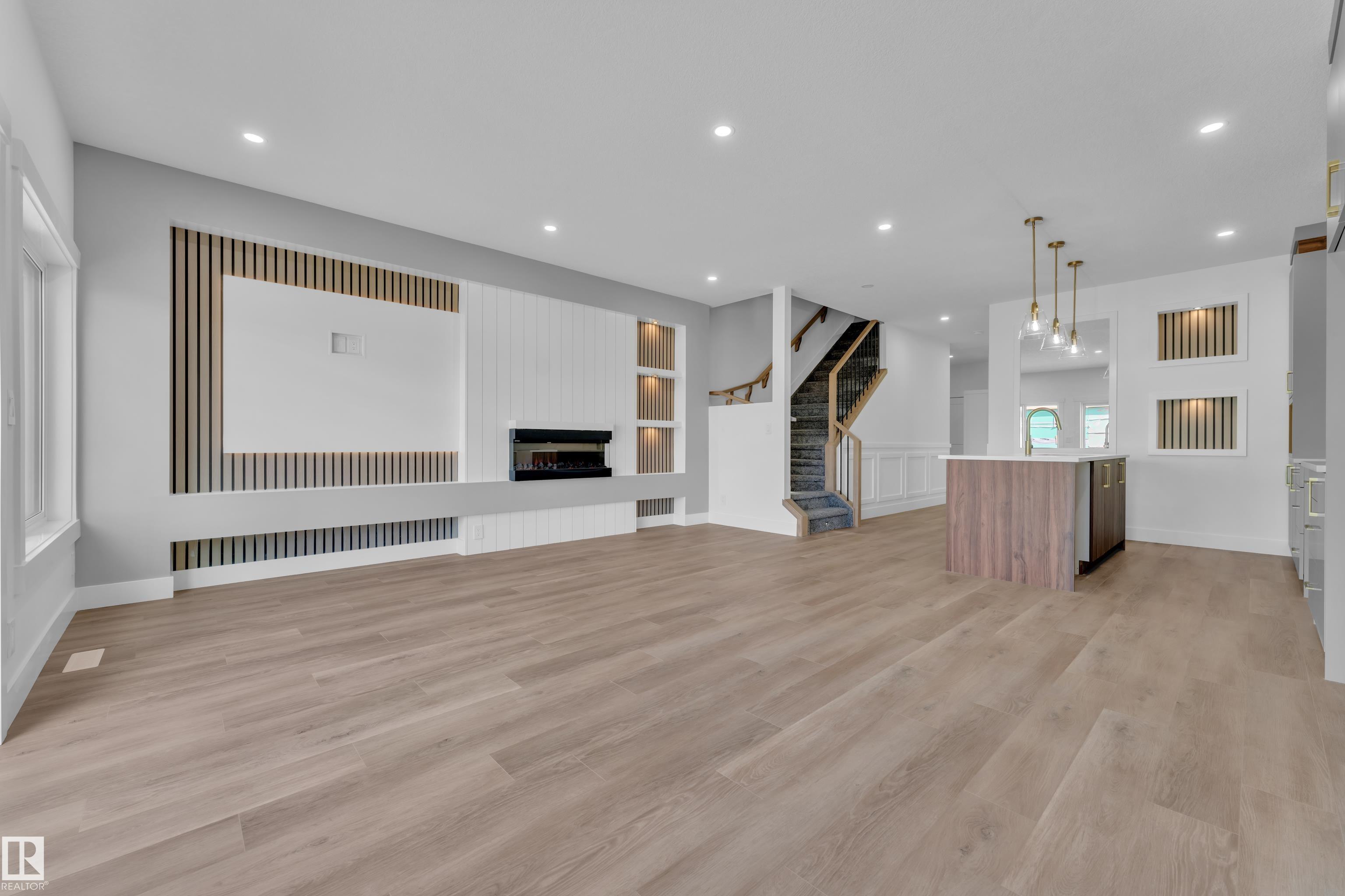 Photo 12 at 3116 8 Avenue SW, Alces, Edmonton