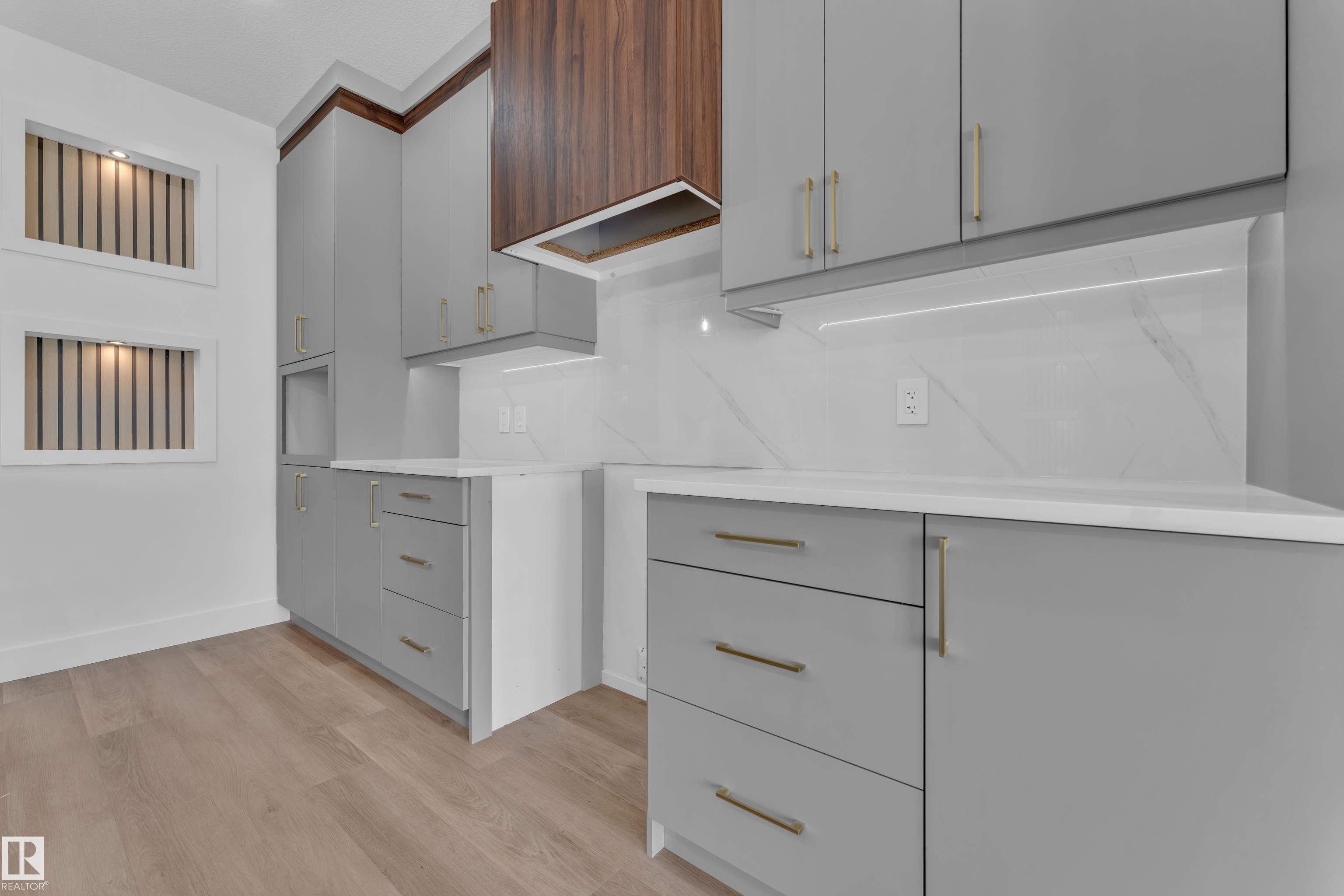 Photo 7 at 3116 8 Avenue SW, Alces, Edmonton