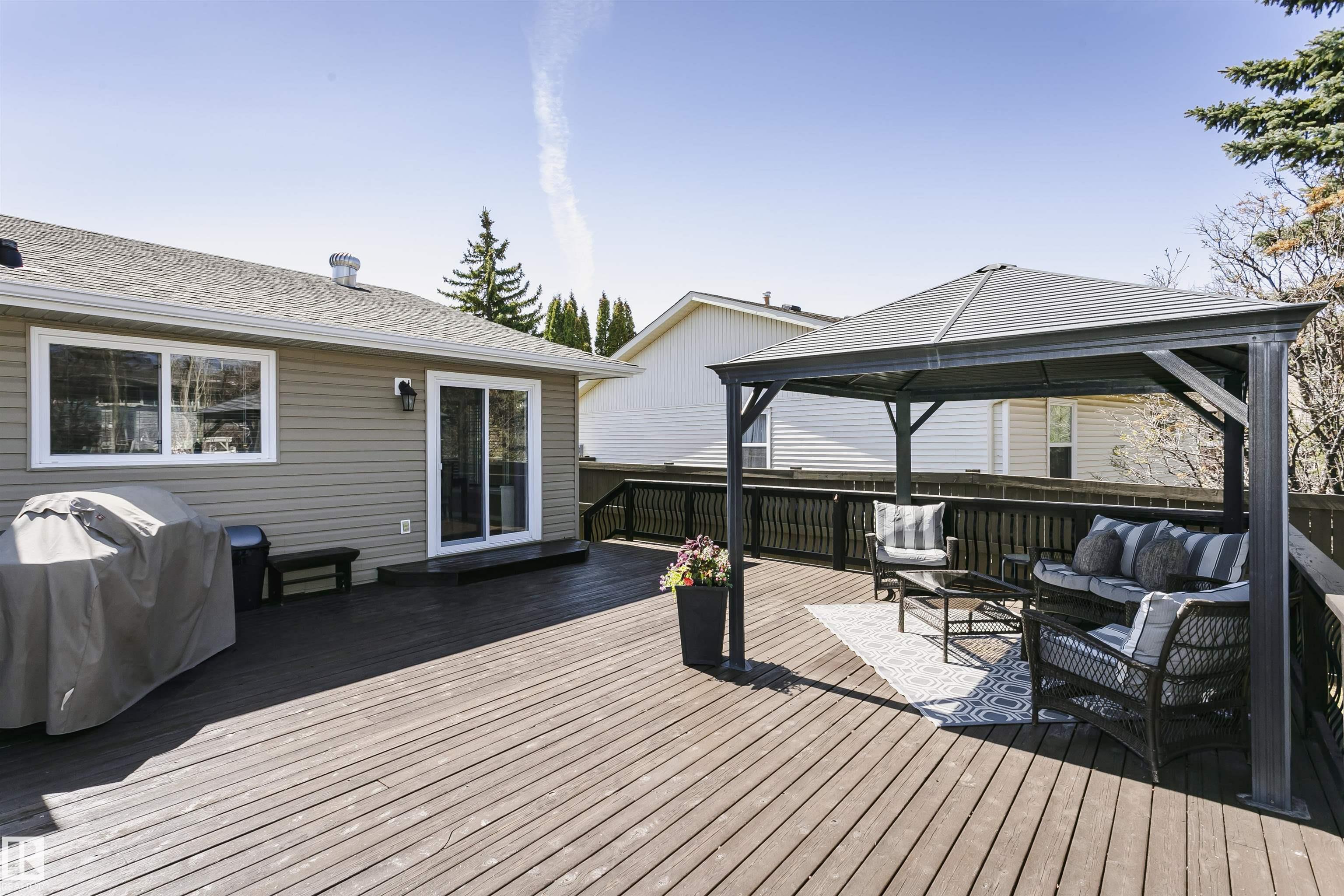 https://zimg.paragon.ice.com/ParagonImages/Property/PM/RAE/225400300/27/0/0/1b937c123d1f5ab5410c165083b85ed0/1/5996aa69cc43c22b093025b03c366d47/225400300-d8b52498-22d4-46f4-8bff-d415d20b6fef.JPG