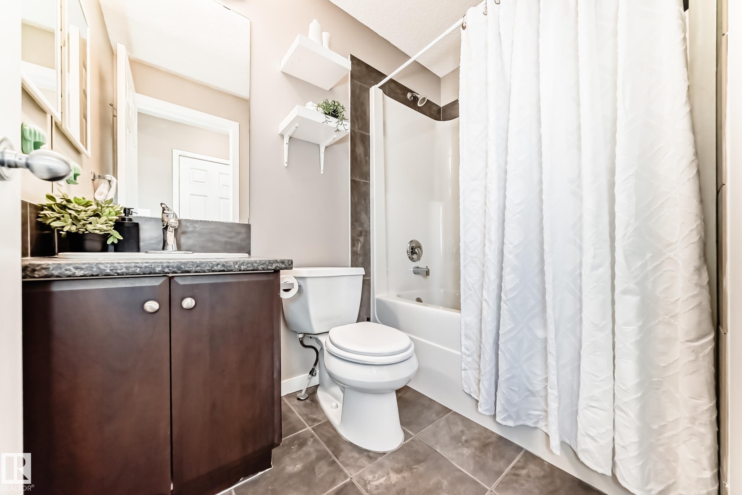 Photo 23 at 1520 70 Street SW, Summerside, Edmonton
