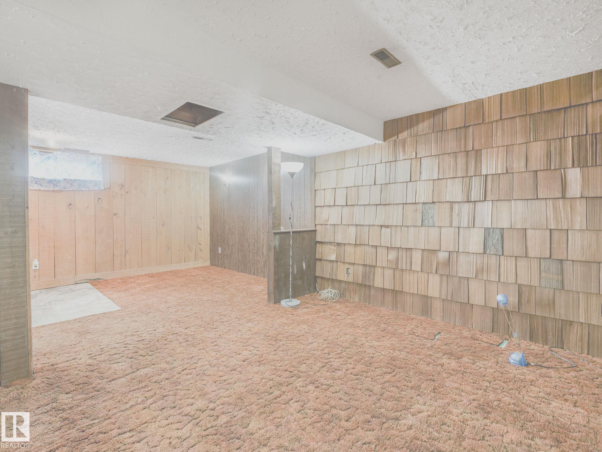 Photo 34 at 34 Camelot Avenue, Corinthia Park, Leduc