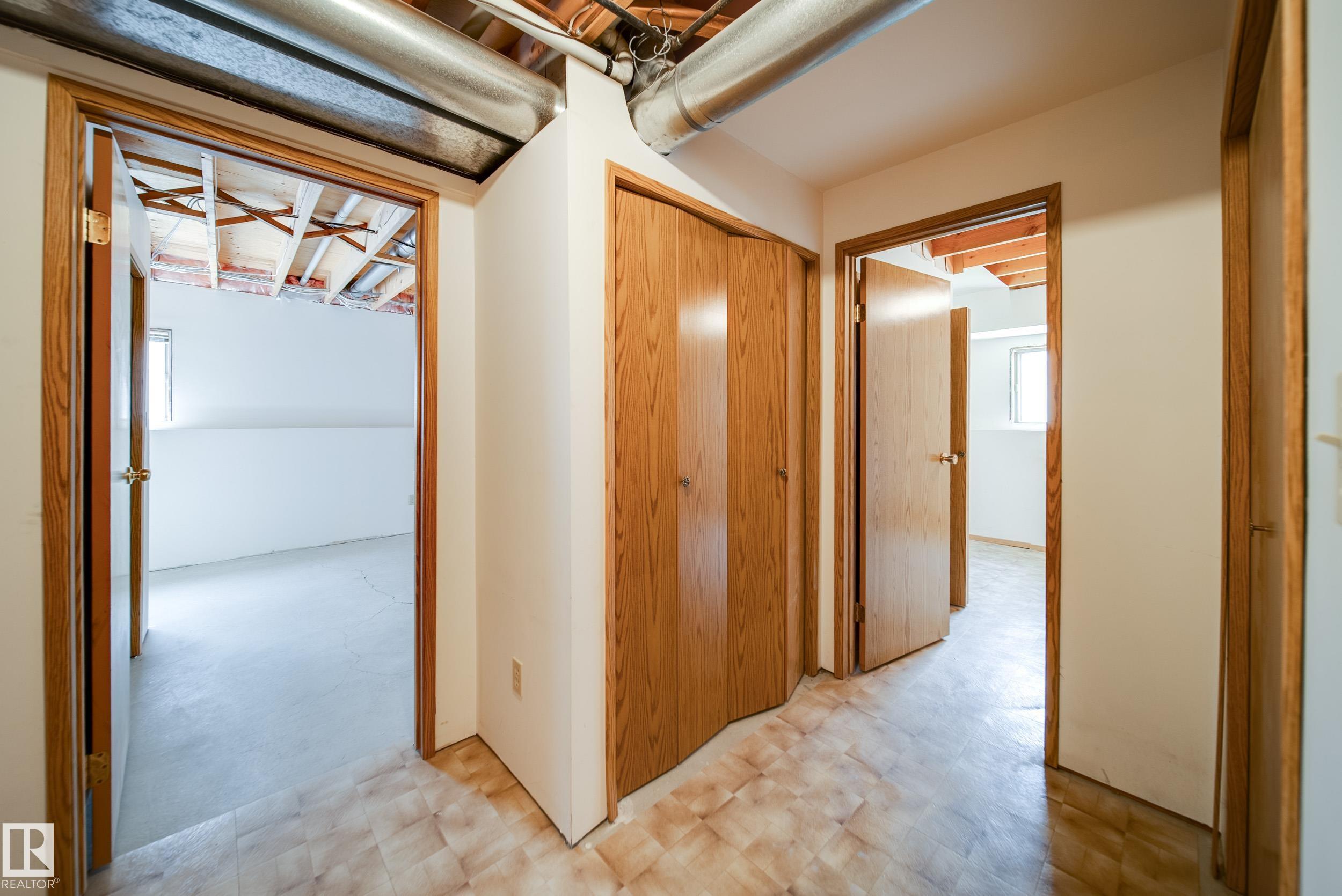 https://zimg.paragon.ice.com/ParagonImages/Property/PM/RAE/225400313/25/0/0/793f4f501fc50c5c4c36ea4f6aabd47c/1/b08c3882588ae54a3393daae2d3ebc24/225400313-1a5e3014-6e05-4f99-bfef-737b673d8755.JPG