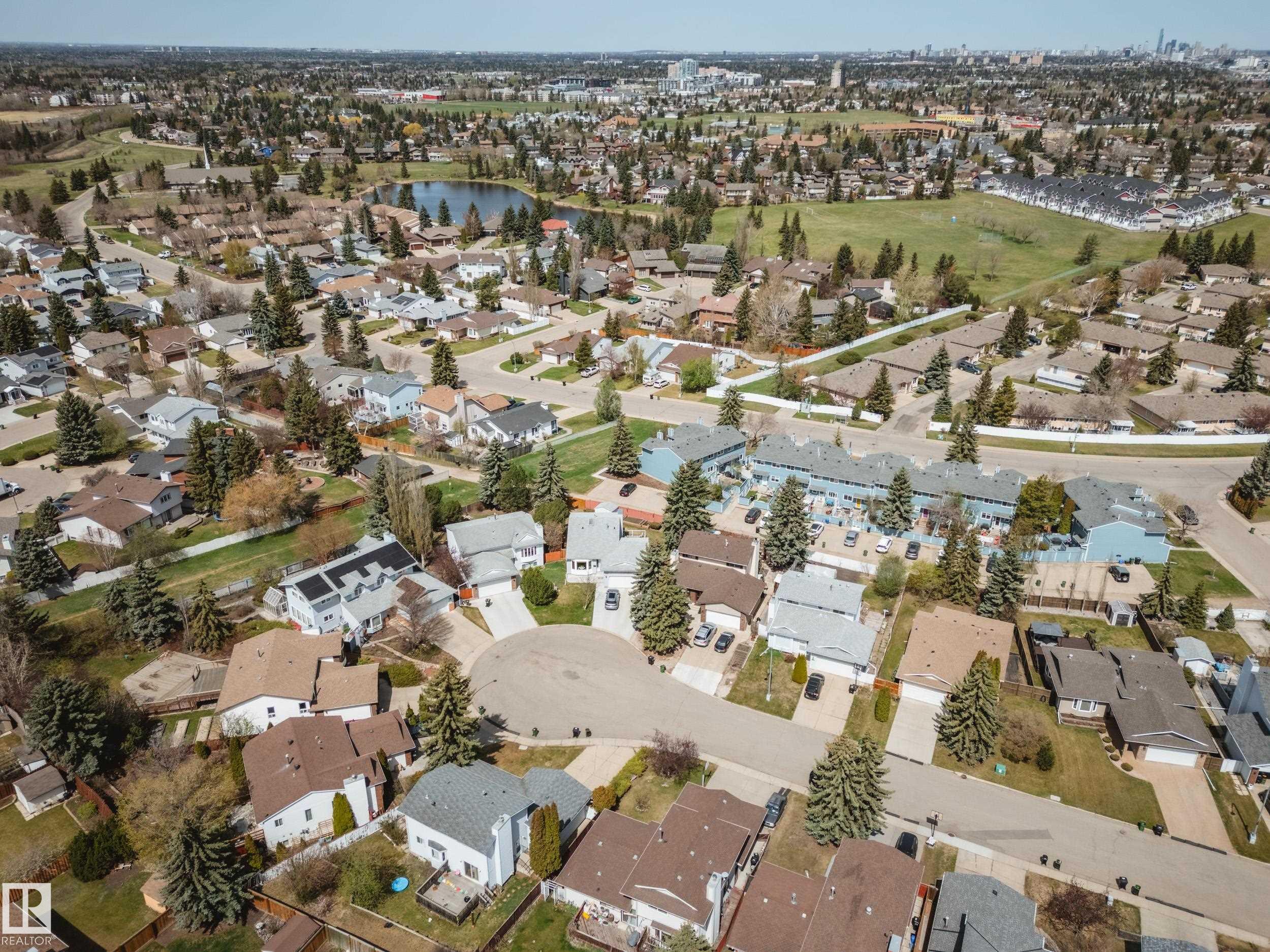https://zimg.paragon.ice.com/ParagonImages/Property/PM/RAE/225400313/45/0/0/1961f2fed80116210404053ca855cfe2/1/b08c3882588ae54a3393daae2d3ebc24/225400313-cc9088c1-848e-49da-977e-25cc6470f833.JPG