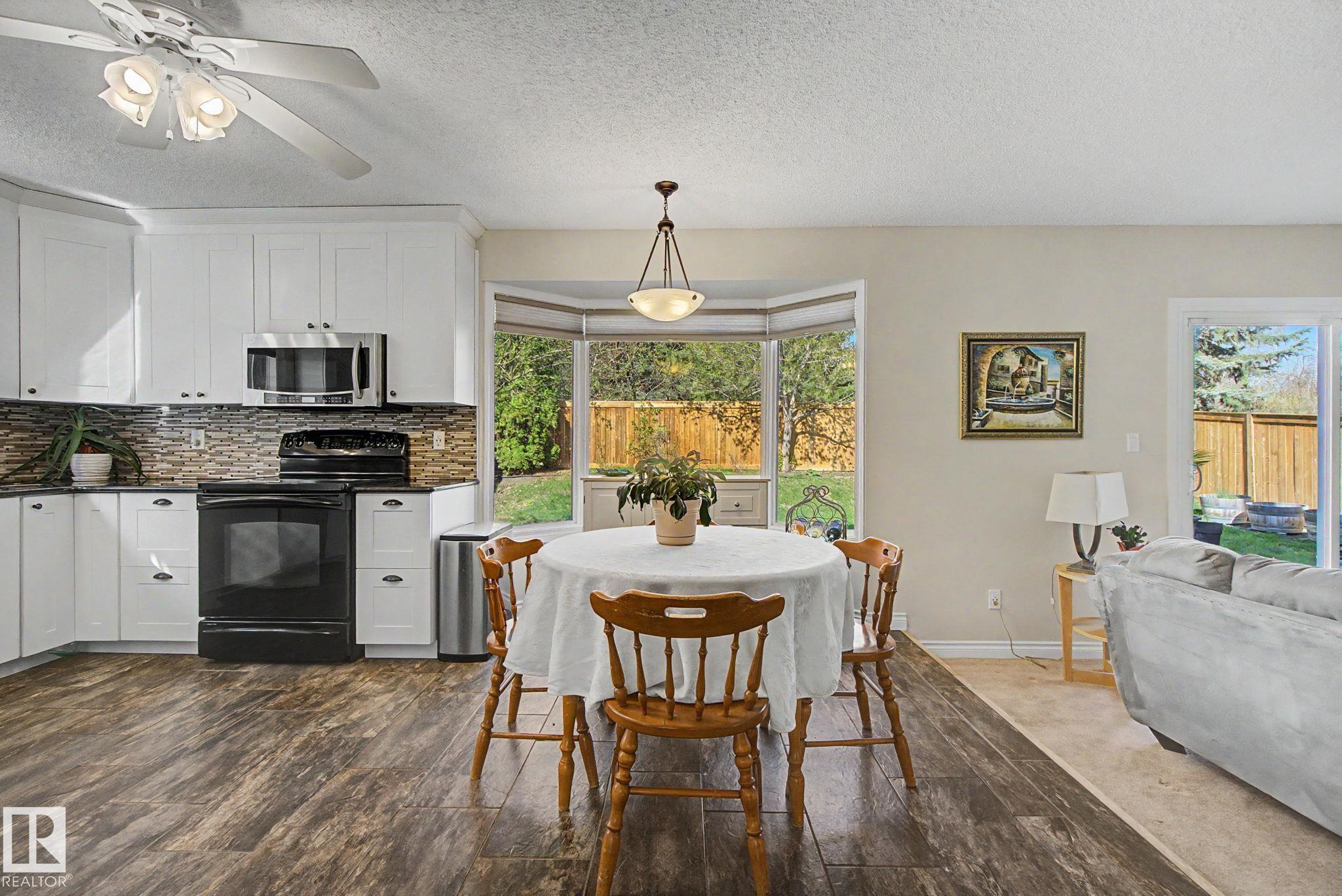 Photo 14 at 42 Woodlake Road, Woodbridge Farms, Sherwood Park