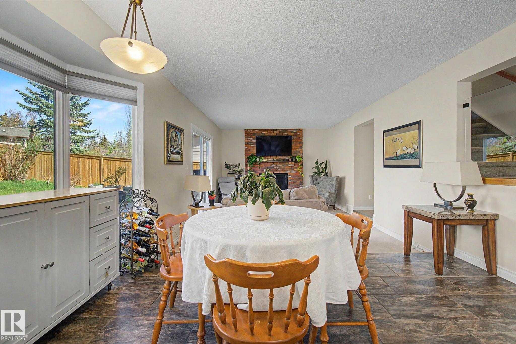 Photo 15 at 42 Woodlake Road, Woodbridge Farms, Sherwood Park
