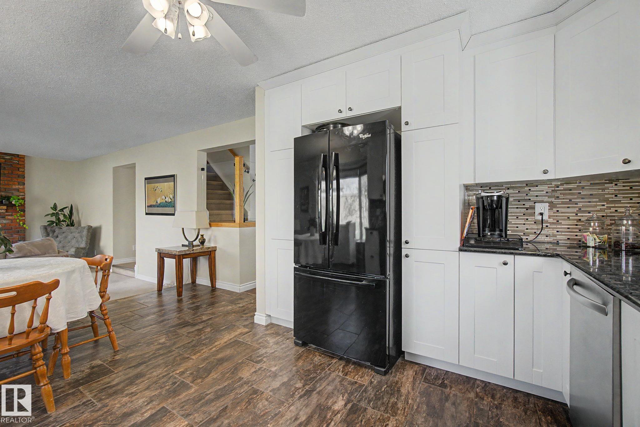 Photo 20 at 42 Woodlake Road, Woodbridge Farms, Sherwood Park