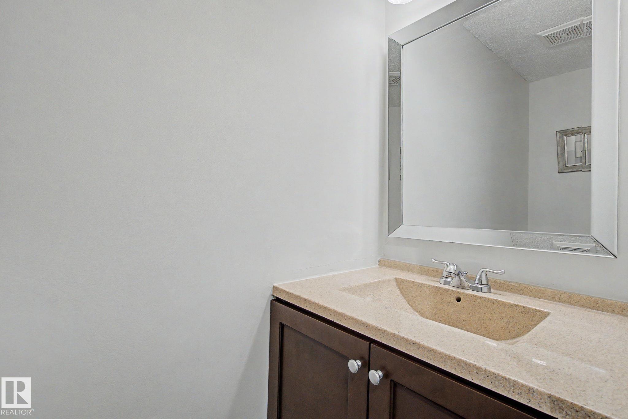 Photo 27 at 42 Woodlake Road, Woodbridge Farms, Sherwood Park