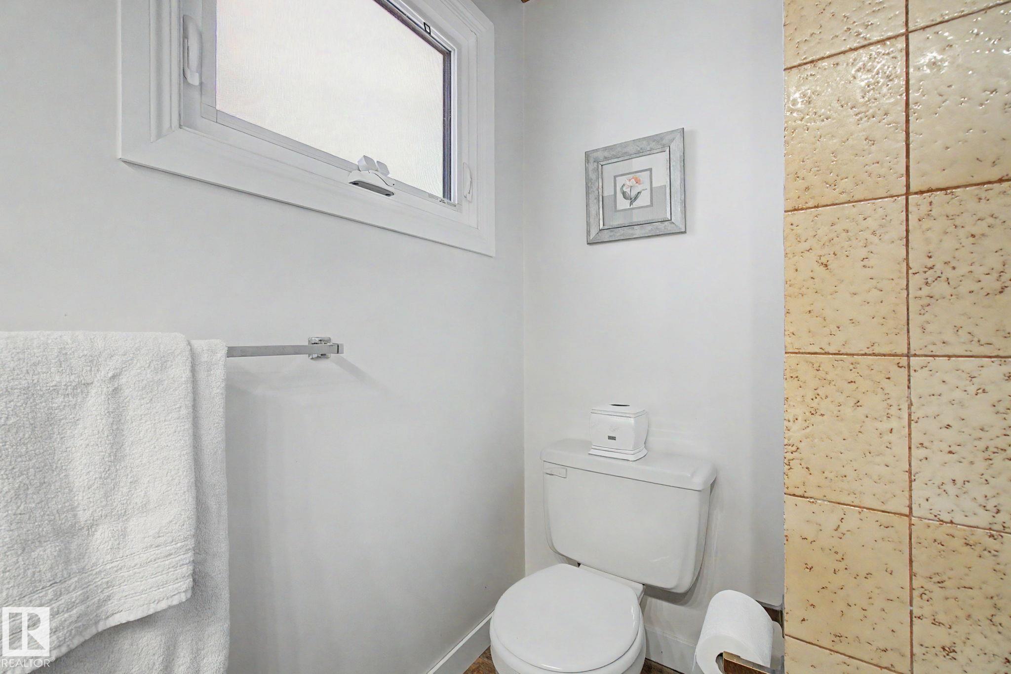 Photo 35 at 42 Woodlake Road, Woodbridge Farms, Sherwood Park